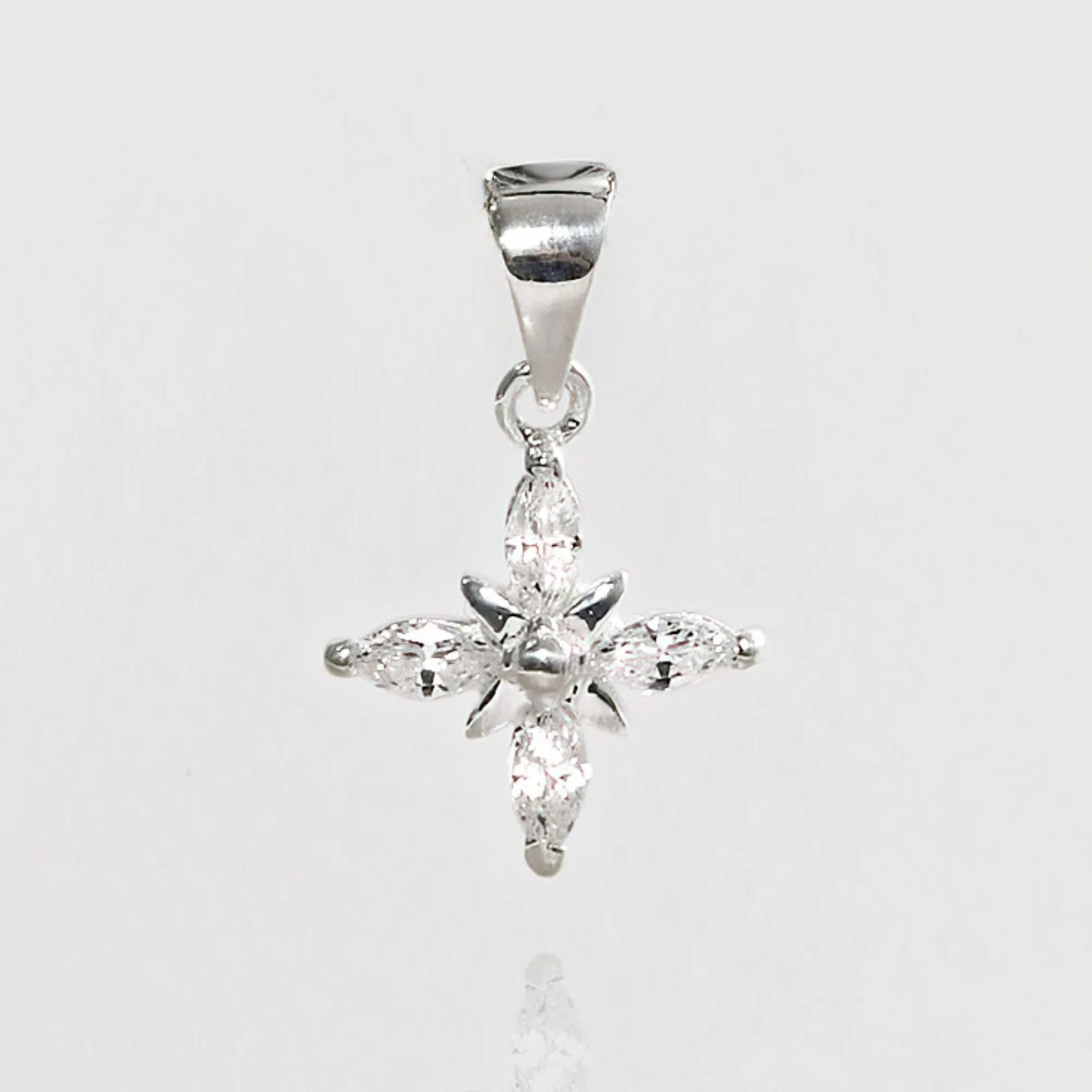 Mặt Dây Chuyền Bạc 925 Đính Đá Cỏ 4 Lá/ Ngôi Sao 4 Cánh - VCP02