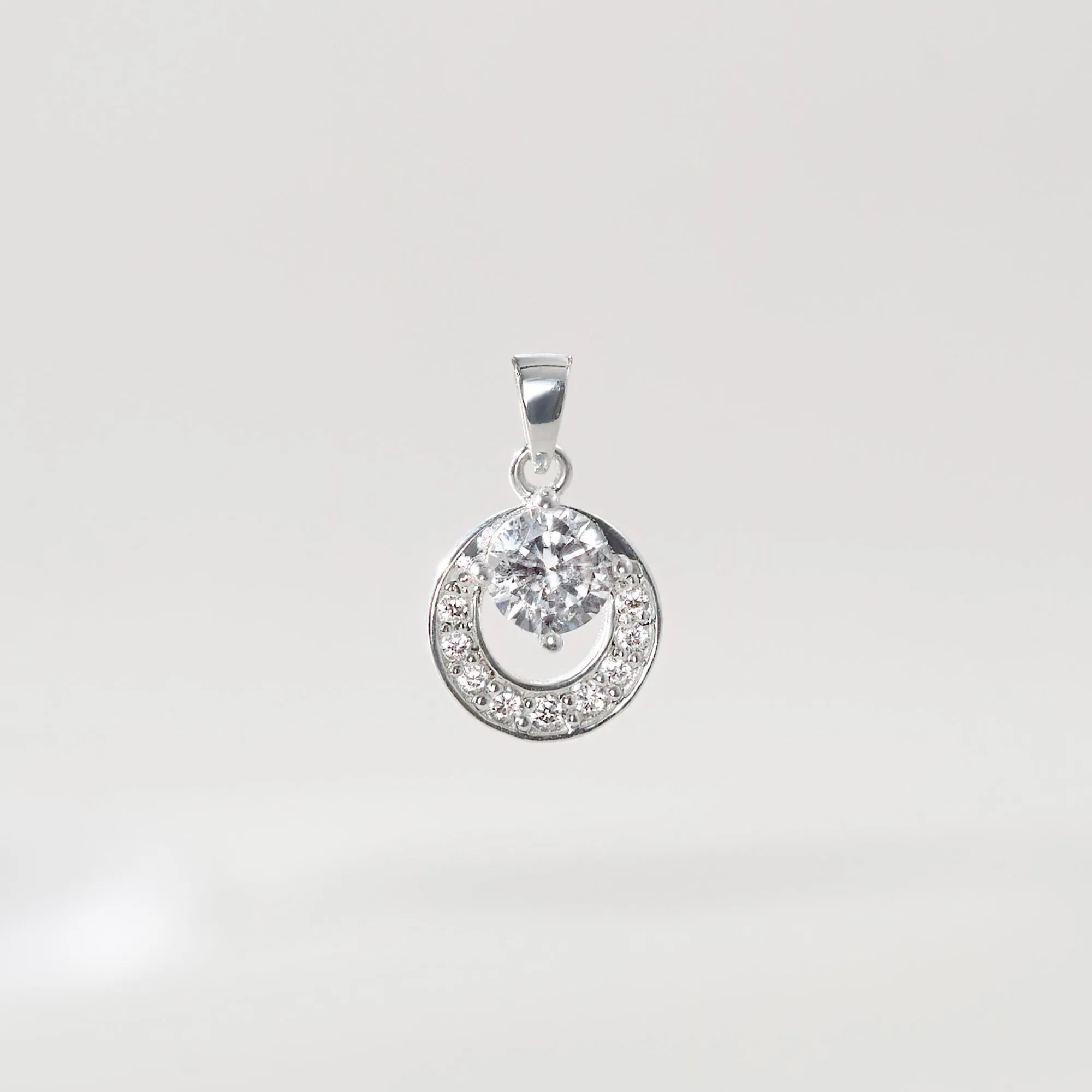 Mặt Dây Chuyền Bạc 925 Vòng Tròn Gắn Đá Circle Stone - VCP03