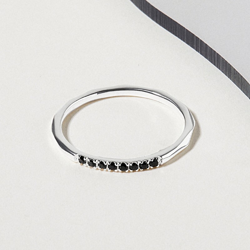 Nhẫn Bạc 925 Mảnh Đính Đá Đen Tiny Ring - VCR09