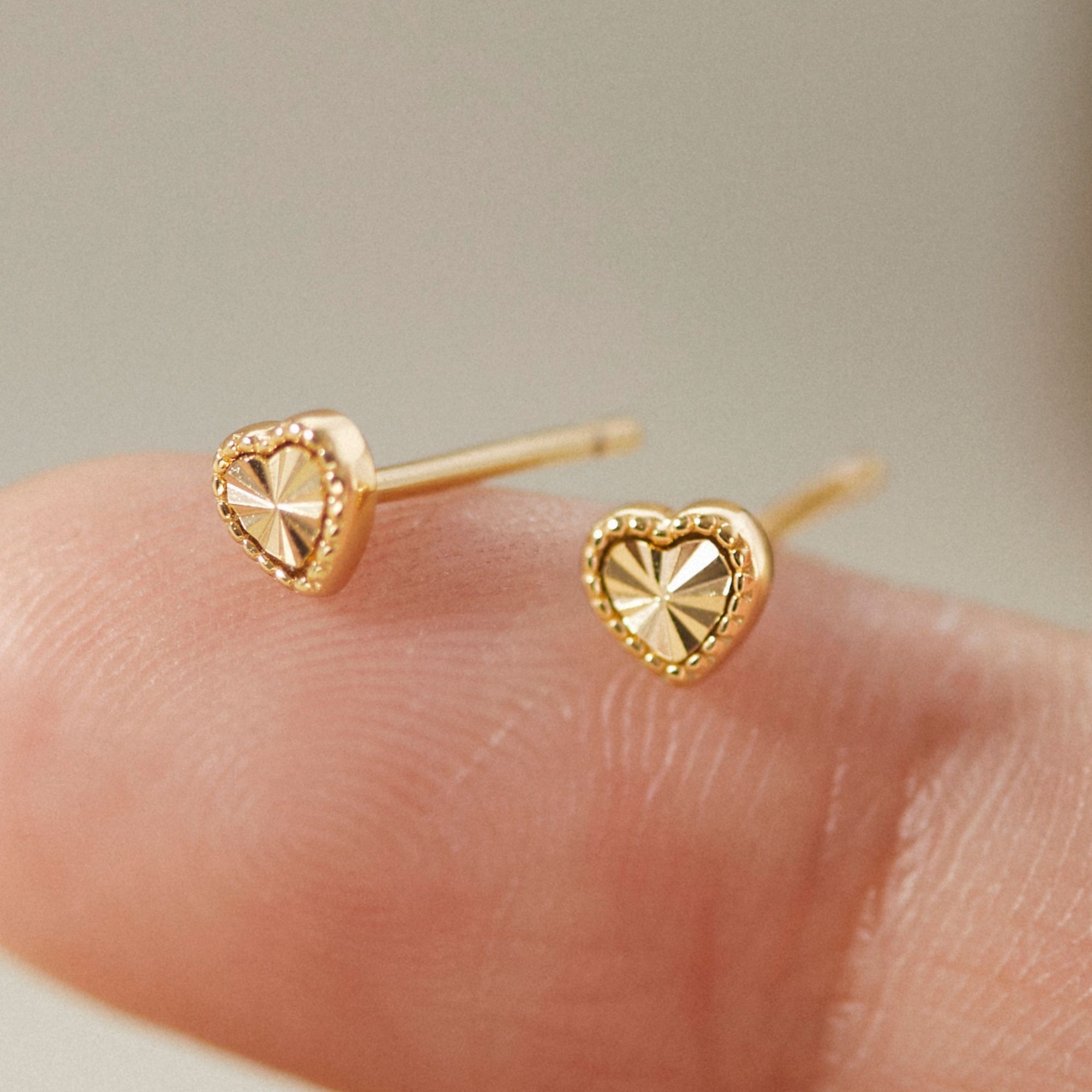 (1 Cái) Khuyên Tai Bạc 925 Trái Tim Nhỏ - ODE249