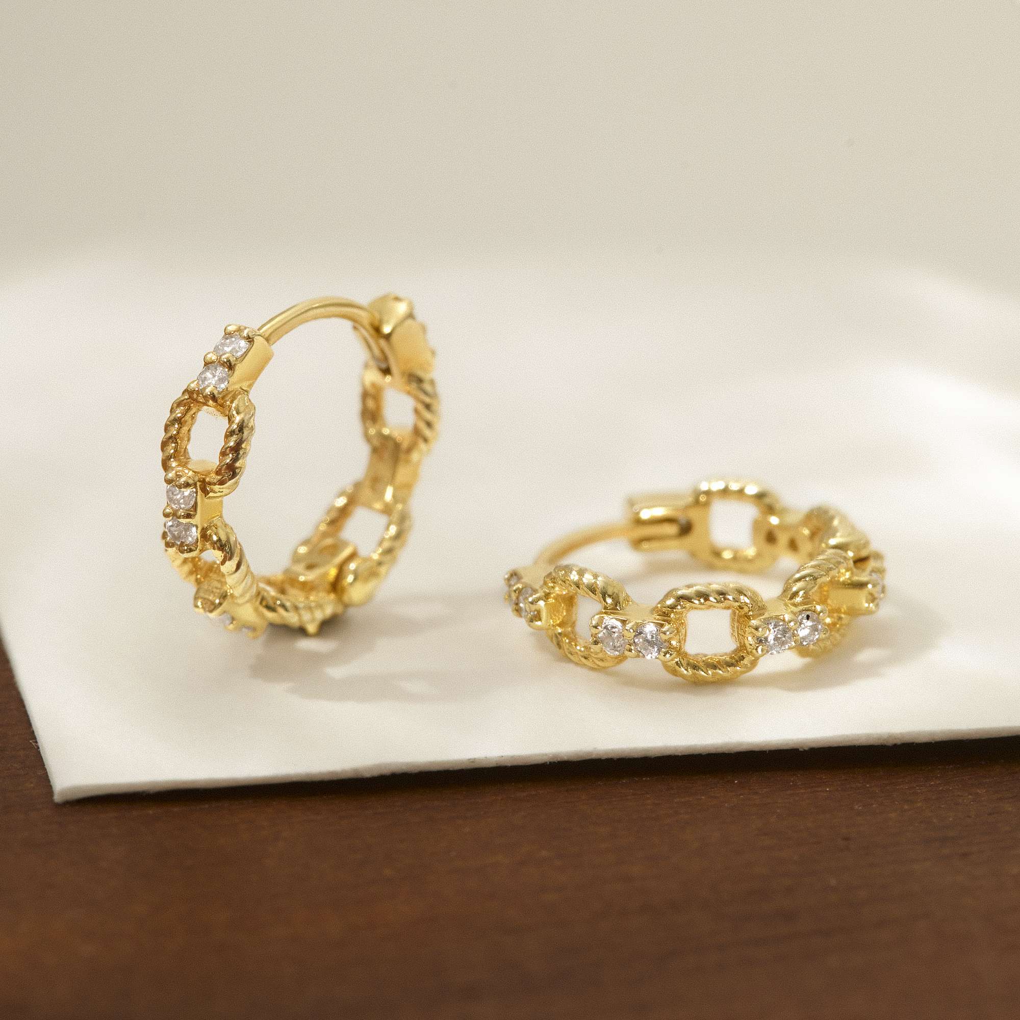 Khuyên Tai Hoop Bạc 925 Xích Vuông Đính Đá - ODE359