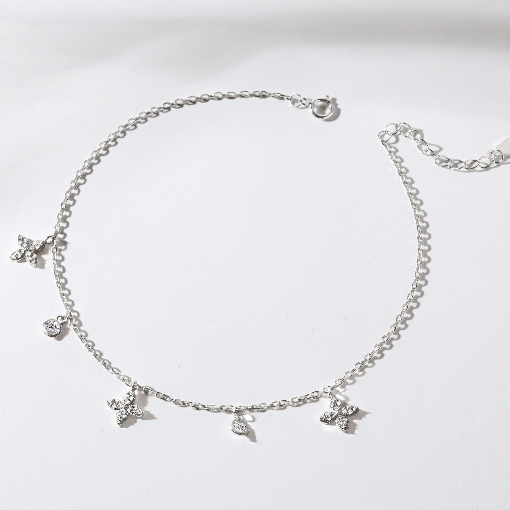 Quà Tặng 8/3 Lắc Chân Bạc 925 Charm Cỏ 4 Lá/ Sao 4 Cánh Xen Kẽ Charm Tròn Đính Đá - VCA500