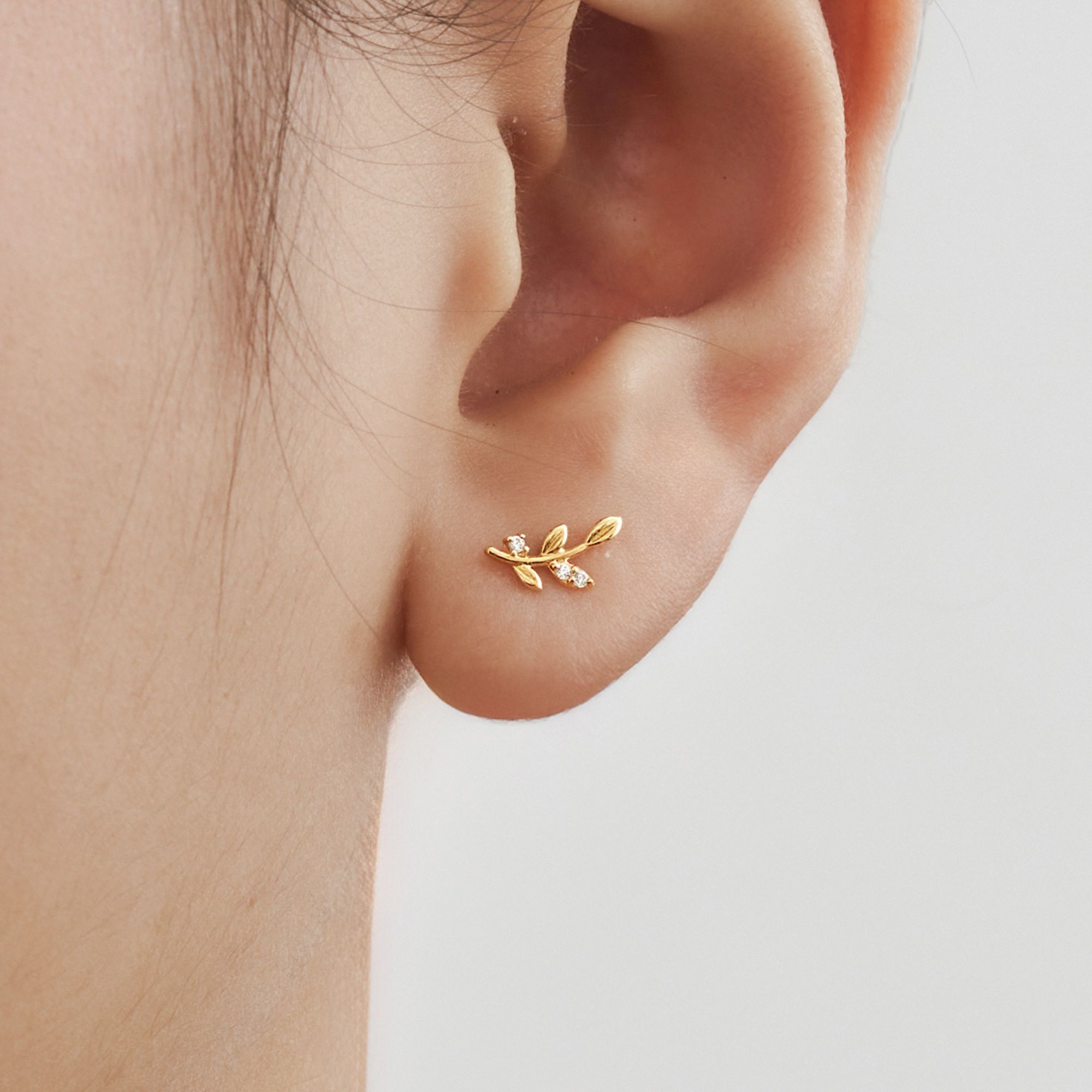 Khuyên Vành Tai Bạc 925 Lá Nguyệt Quế Đính Đá Laurel Studs - VCE41