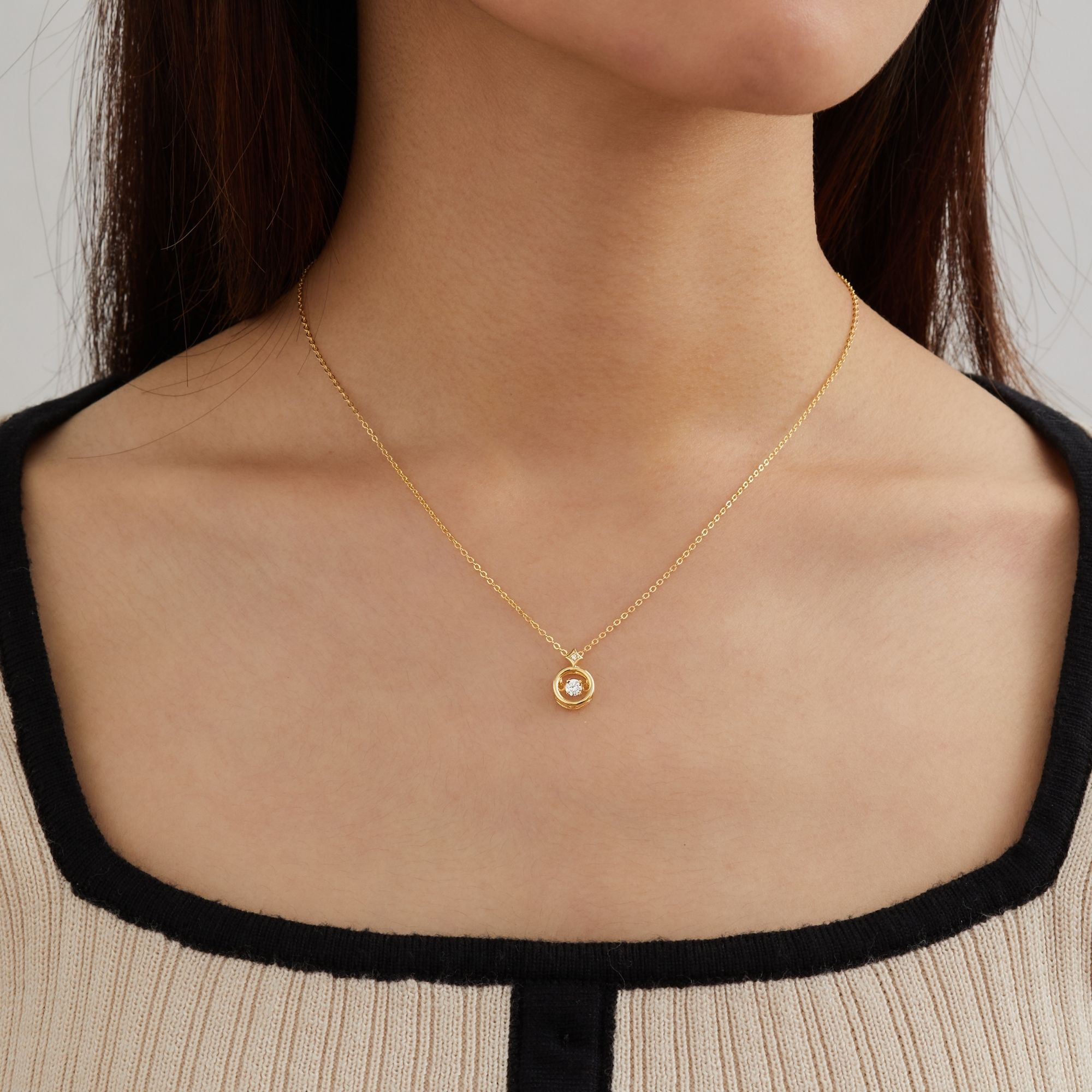 Dây Chuyền Bạc 925 Mặt Tròn Đá Nhảy Hình Ngôi Sao Đính Đá Chủ Kim Cương Moissanite Star Dancing Stone - VCN27-MS