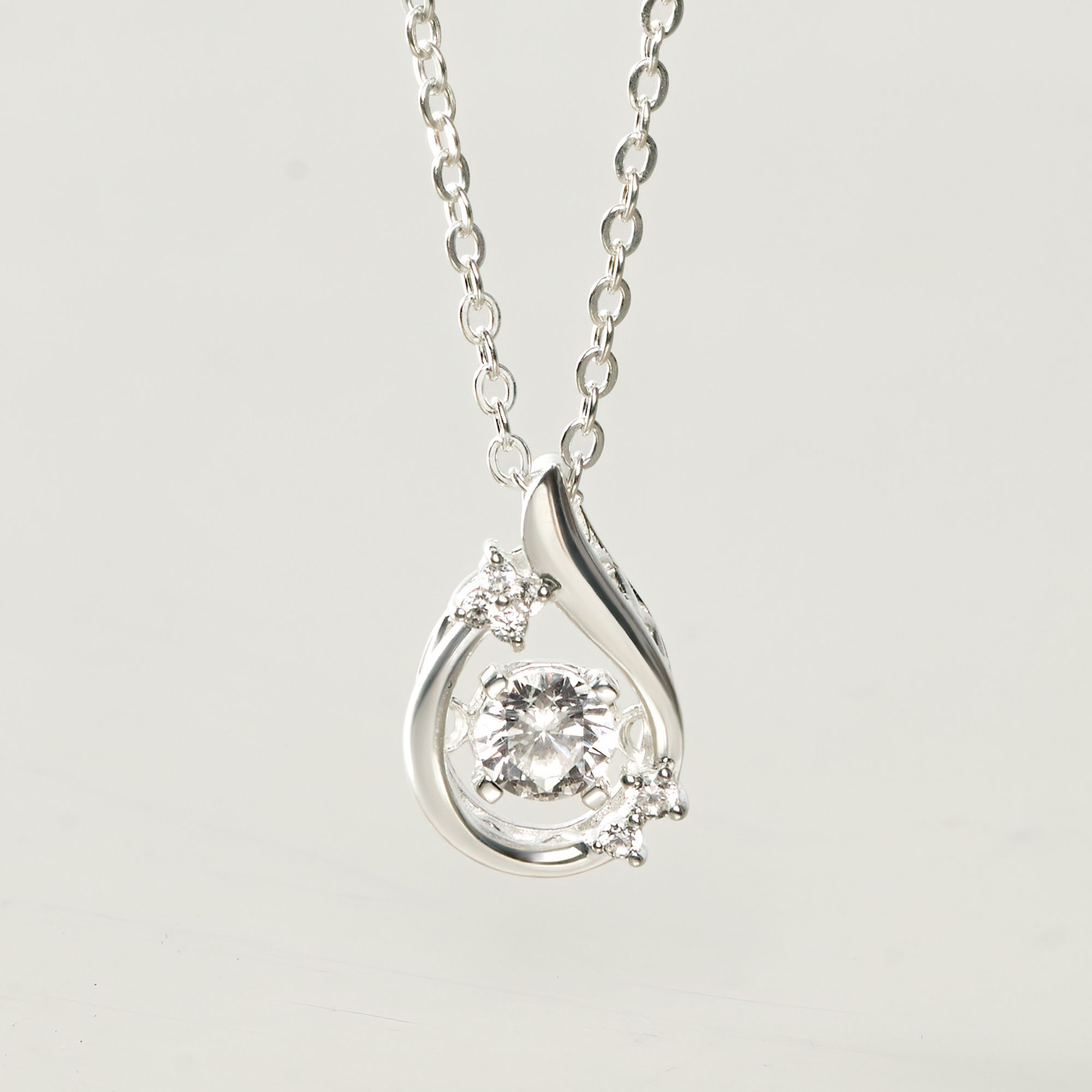 Dây Chuyền Bạc 925 Hình Giọt Nước Đá Nhảy Waterdrop Dancing Stone - VCN28