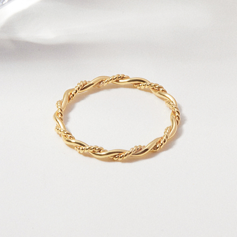 Nhẫn Bạc 925 Xoắn Mảnh Dainty Braided Ring - VCR10