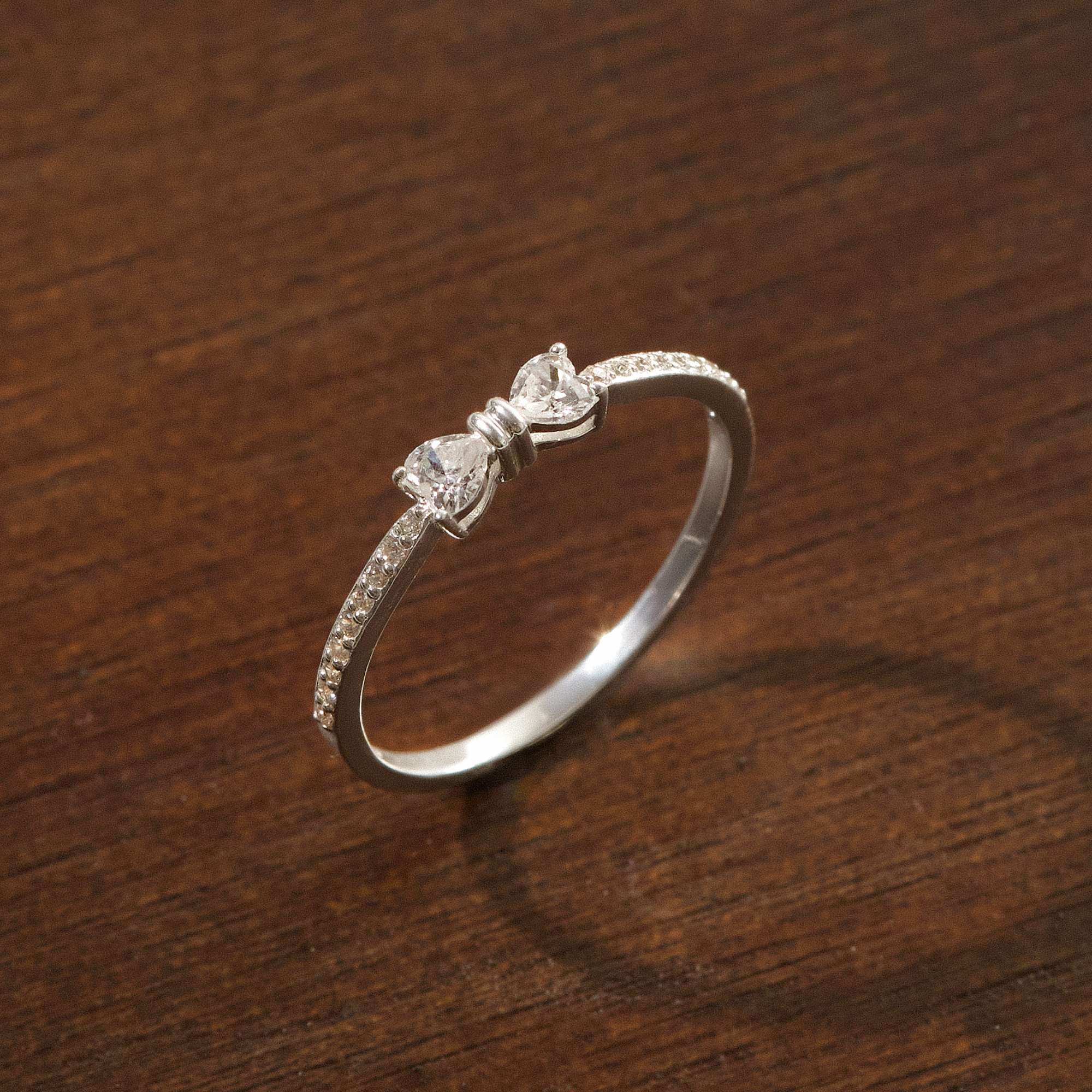 Nhẫn Bạc 925 Nơ Đá Trái Tim Trắng/Hồng Đính Đá Lấp Lánh - VCR41