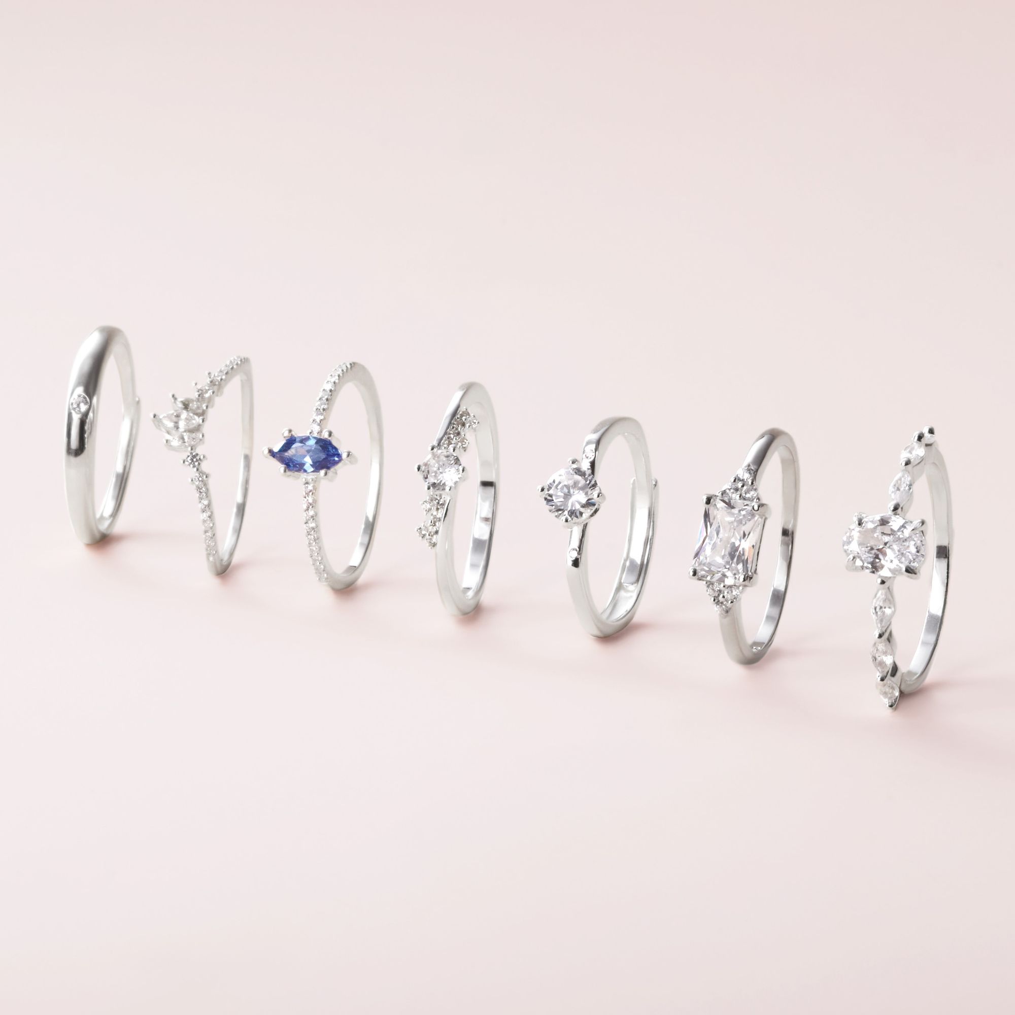 Nhẫn Mảnh Bạc 925 Vòm Đá Vương Miện Crown Ring - VCR505