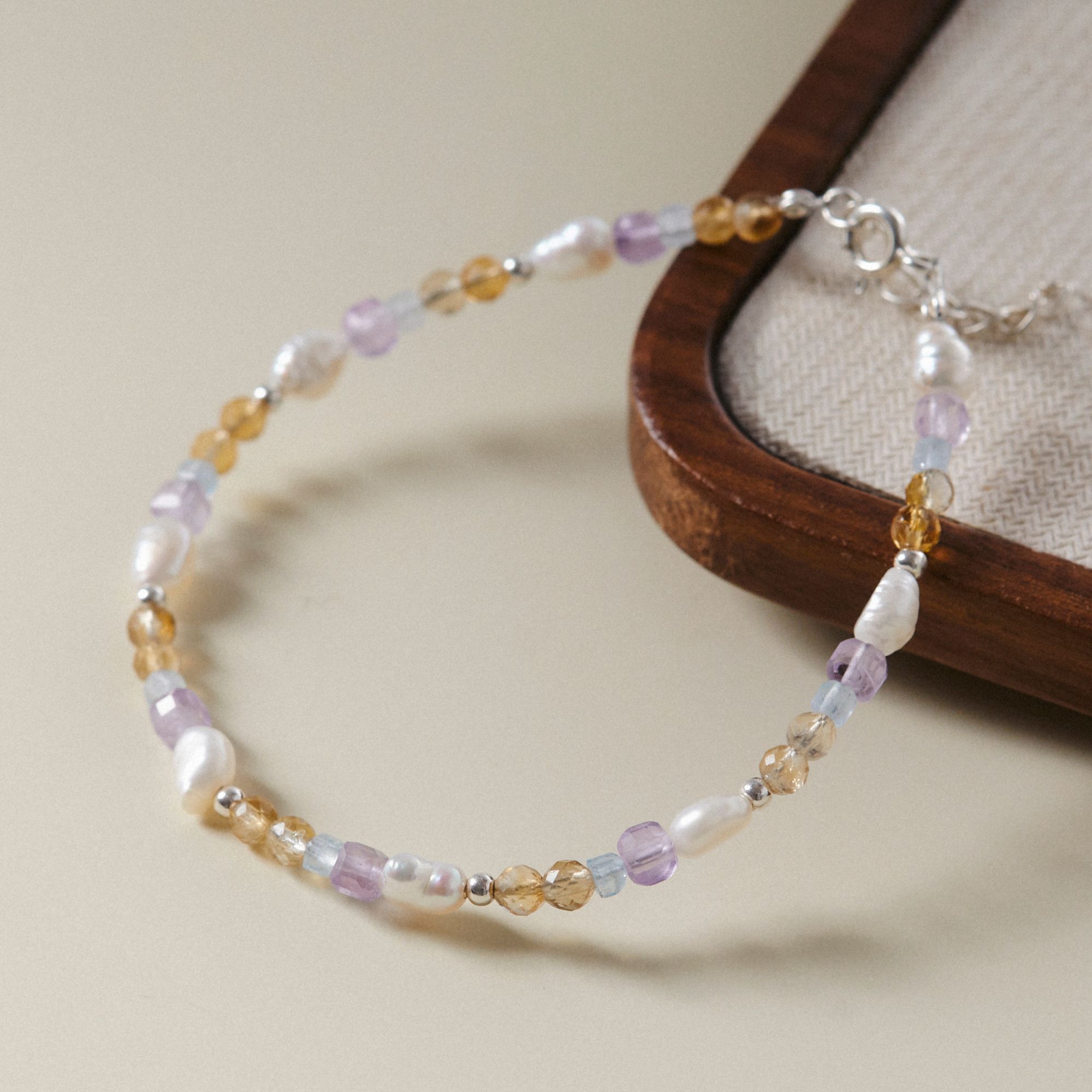 Lắc Tay Bạc 925 Ngọc Trai Tự Nhiên Phối Đá Aquamarine Và Thạch Anh Tím - VDB04