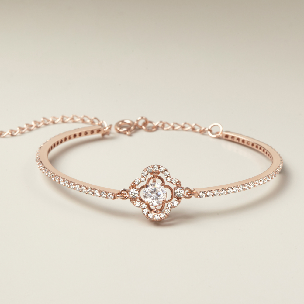 Quà Tặng 8/3 Kiềng Tay Cứng Bạc 925 Hình Cỏ 4 Lá Đá Nhảy 4 Leaf Clover - VGB12