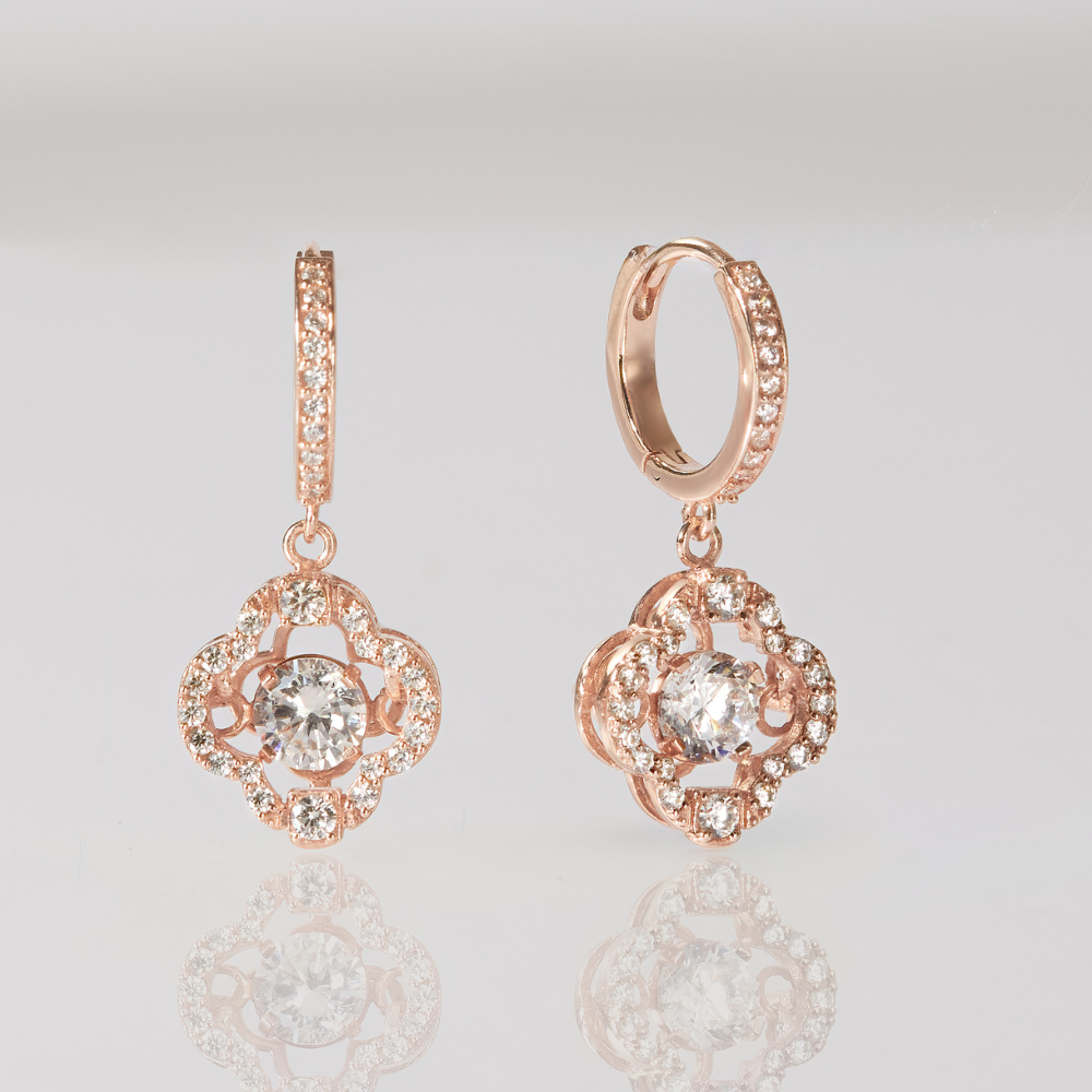 Quà Tặng 8/3 Khuyên Tai Treo Bạc 925 Hình Cỏ 4 Lá Đá Nhảy 4 Leaf Clover - VGE11