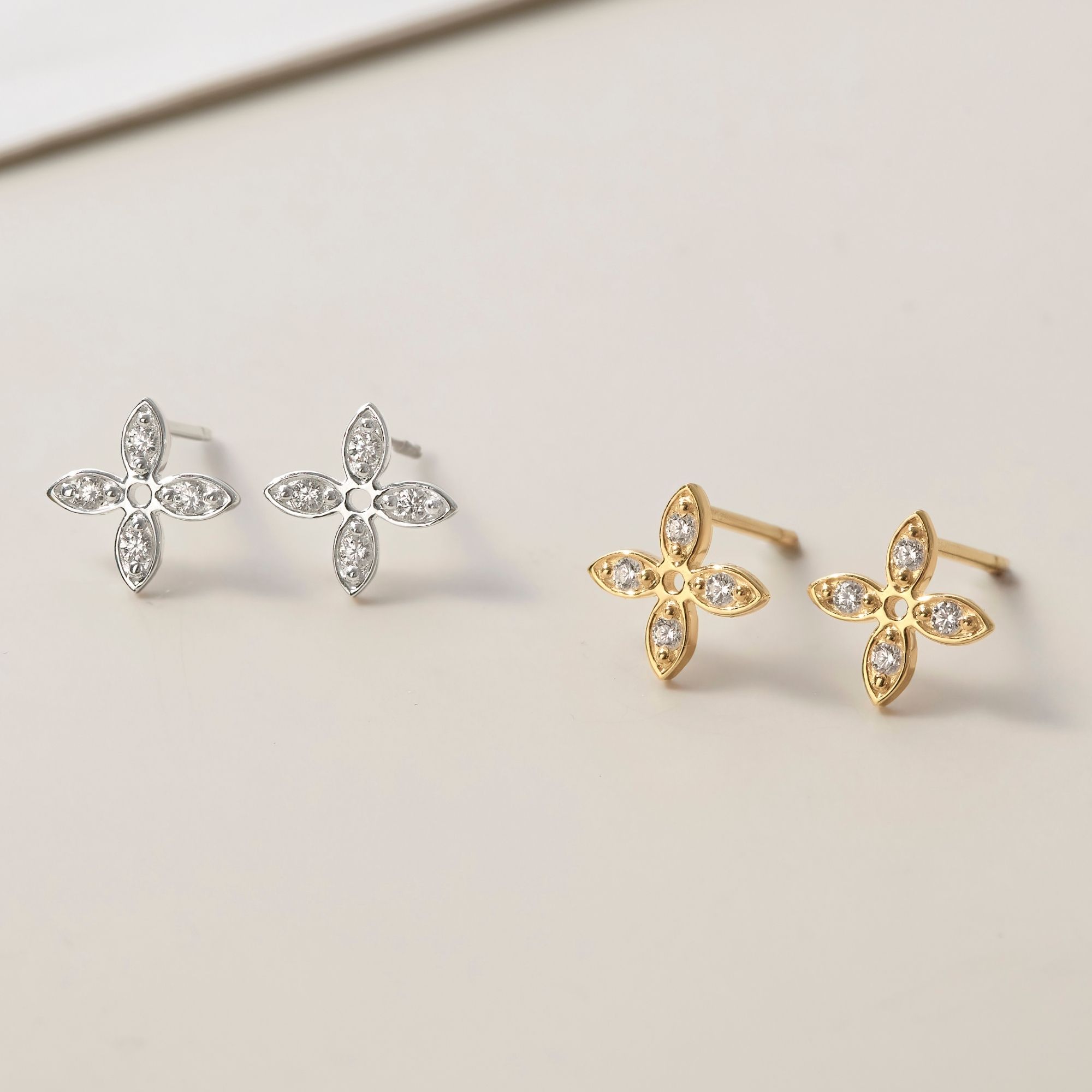 Khuyên Tai Stud Bạc 925 Cỏ 4 Lá May Mắn - Tiny 4 Leaf Clover - VGE19