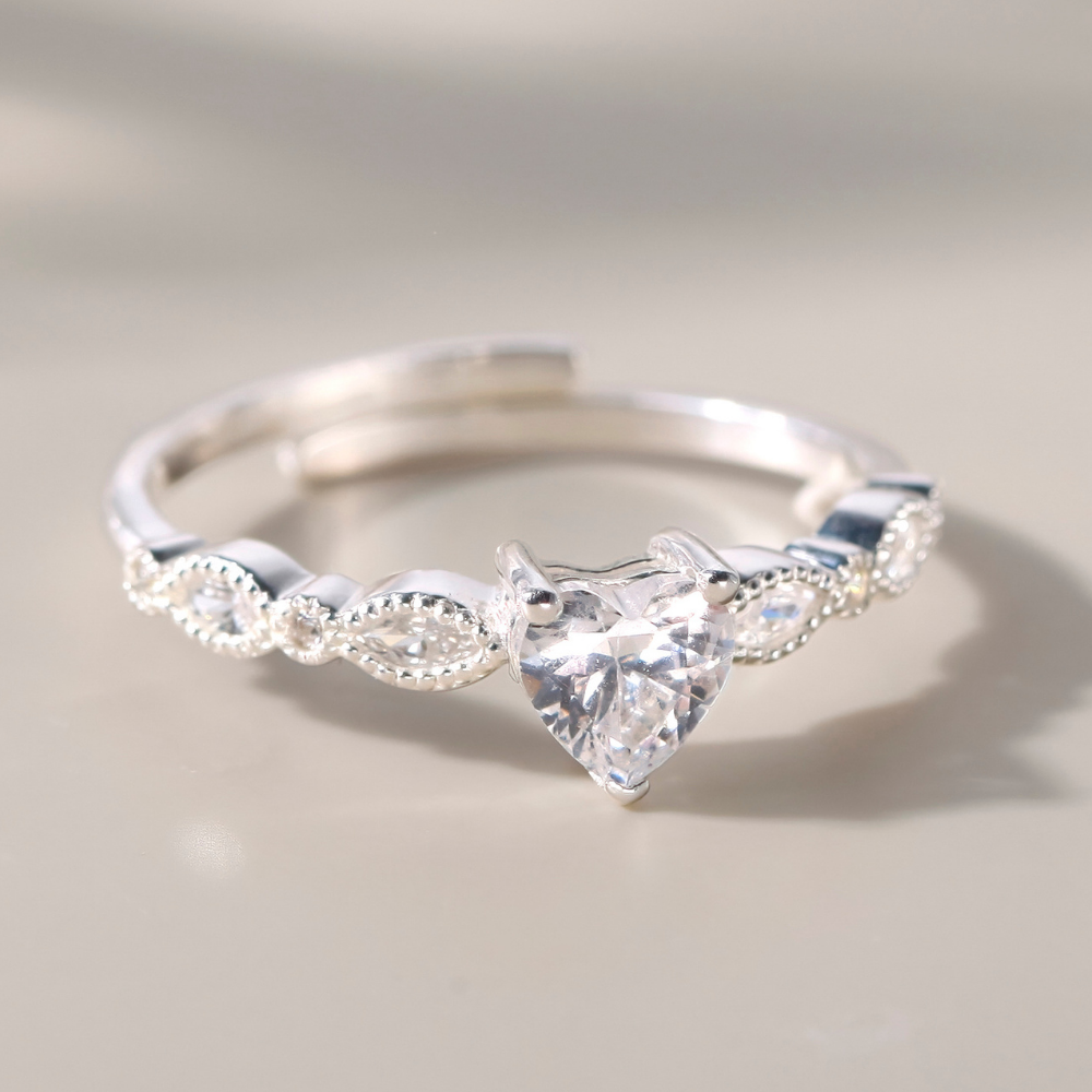 Quà Tặng 8/3 Nhẫn Freesize Bạc 925 Đá Trái Tim Công Chúa Heart Princess Ring - VGR13-1