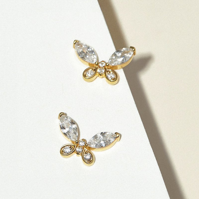 (1 cái) Hoa Tai Bạc 925 Dáng Nụ Bướm Đính Đá Dainty Butterfly-L