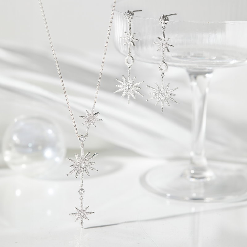 Hoa Tai Bạc 925 Dáng Thả Trăng Sao Đính Đá Nữ Hoàng Đêm Tiệc Date Night - Aphrodite - VYE38