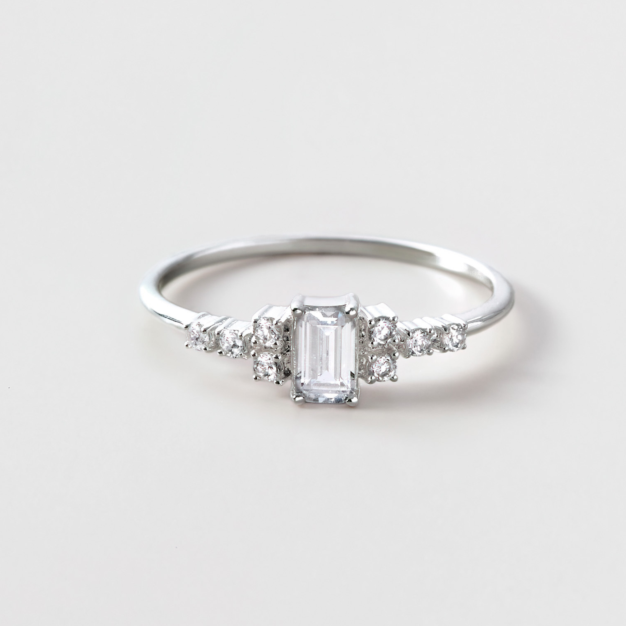 Nhẫn Bạc 925 Đá Chữ Nhật Công Chúa CARA LUNA Emerald Princess Ring - VUR14