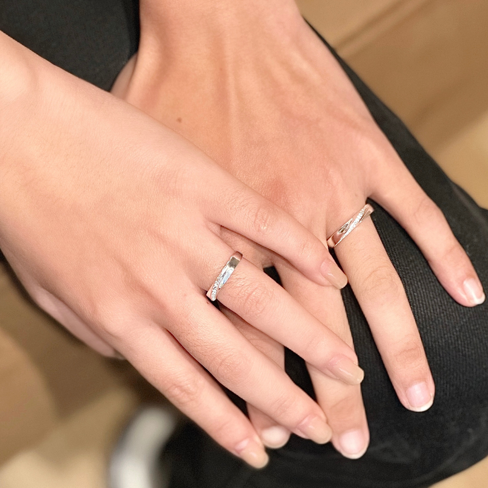 (Một Cặp) Nhẫn Đôi Bạc 925 Freesize Tình Yêu Symbols Of Love - VYR03 & VYR04