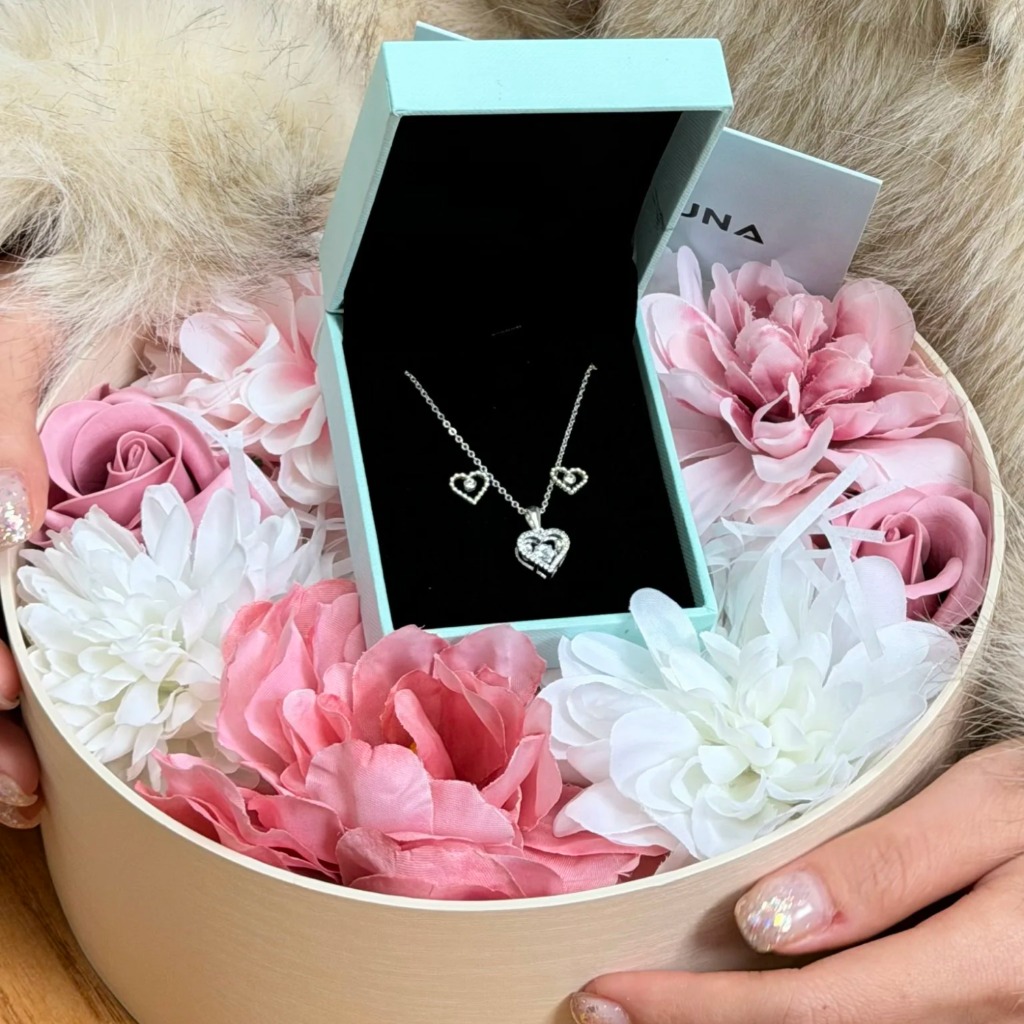 Set Quà Tặng Trang Sức Bạc 925 Trái Tim Đá Nhảy Tình Yêu - VYN60 + VCE510