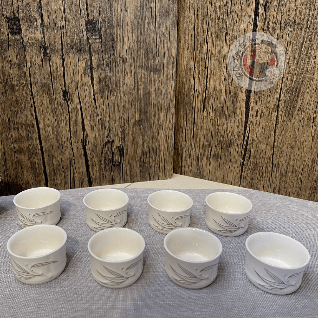 Bộ Trà Sứ Mã 8