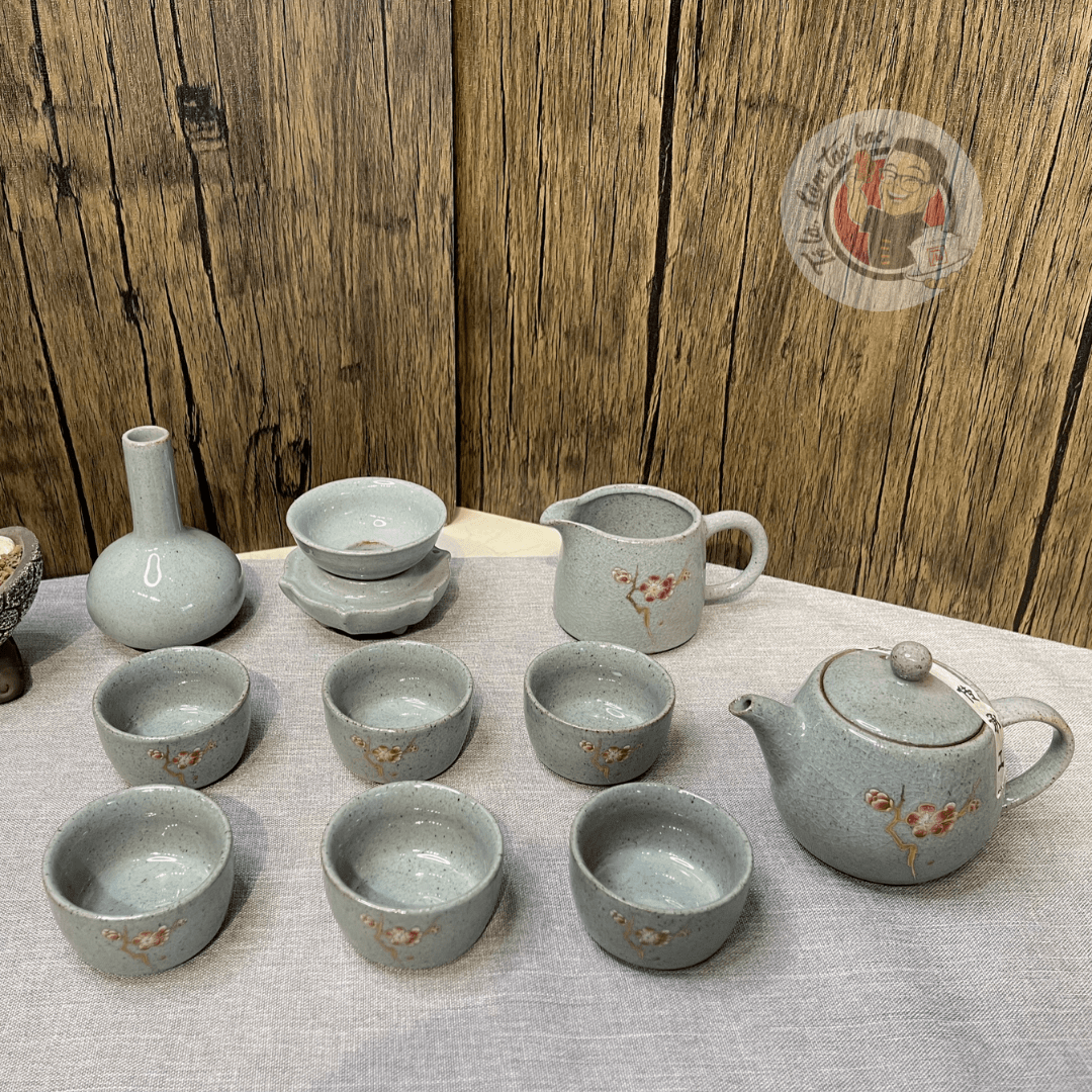 Bộ Trà Sứ Mã 7