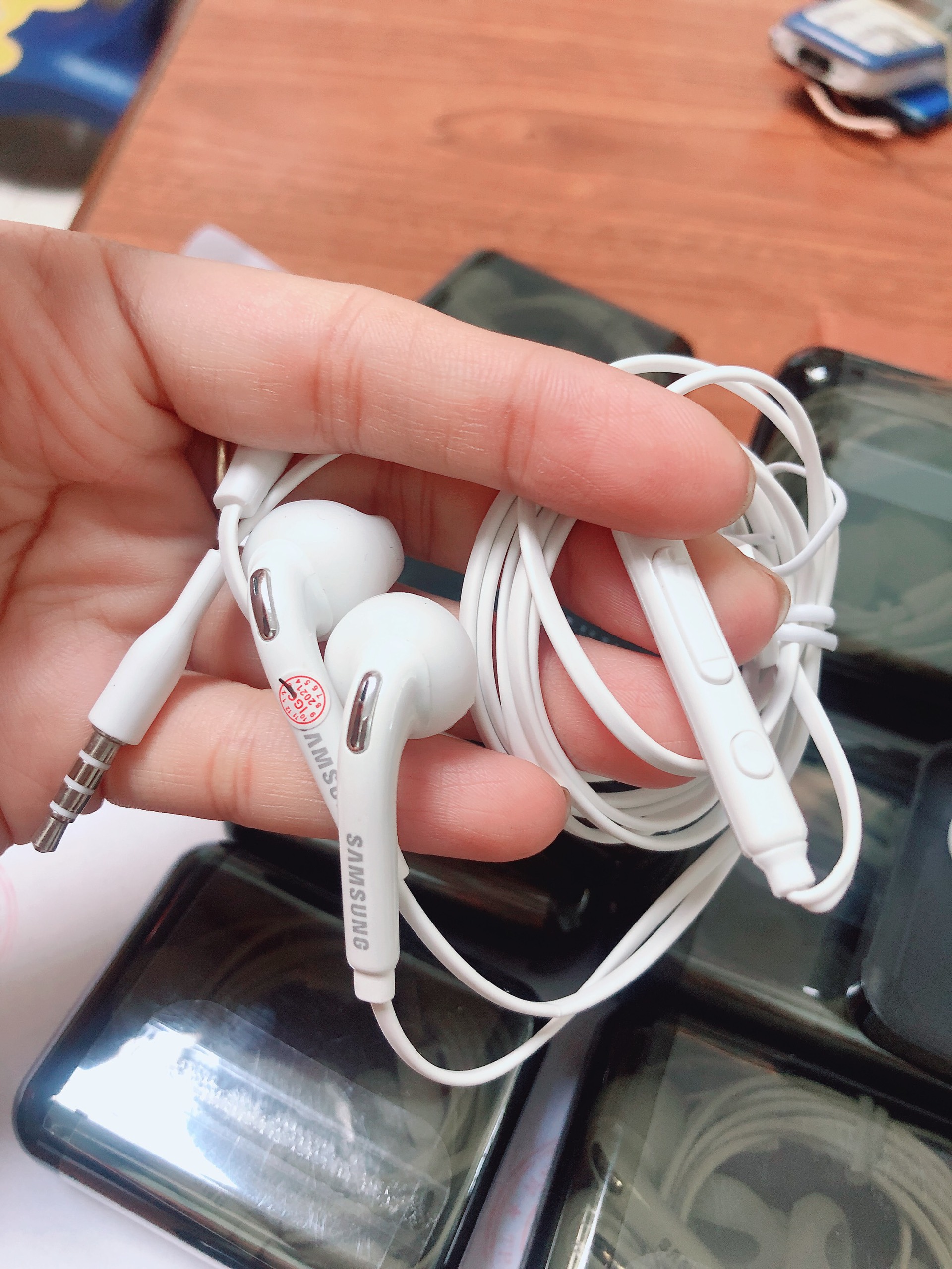 (Cam kết nghe hay)-TAI NGHE ĐIỆN THOẠI SAMSUNG S7 ZIN BÓC MÁY - TAI NGHE SAMSUNG S7