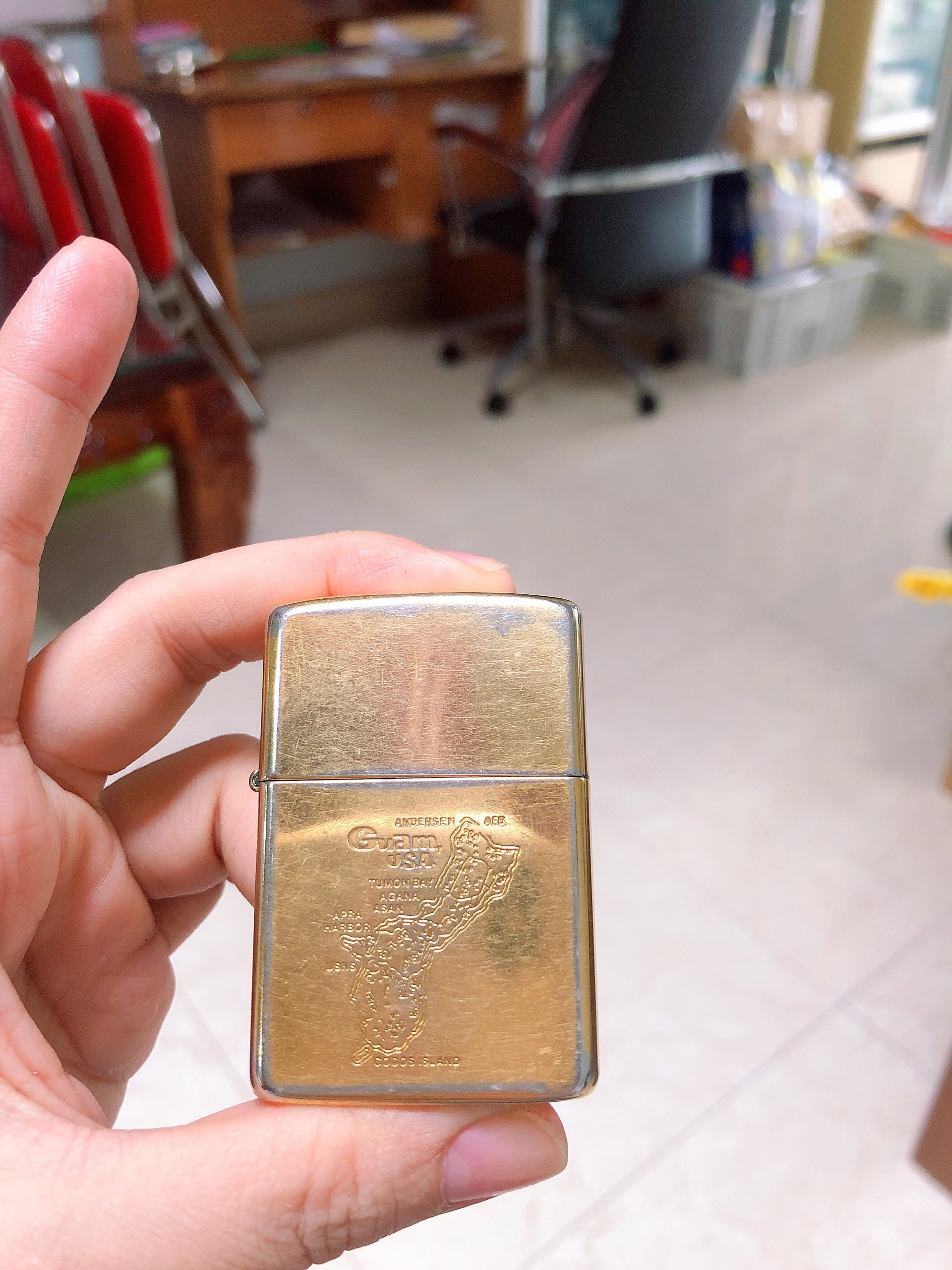 BẬT LỬA ZIPPO MỸ BRASS KHẮC ĂN MÒN ĐẢO GUAM U.S.A, SẢN XUẤT 1986