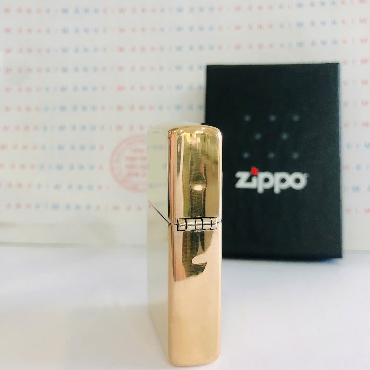 Bật lửa Zippo Mỹ High Polish Brass - Vỏ thay thế chính hãng, có giấy nhập khẩu kèm theo
