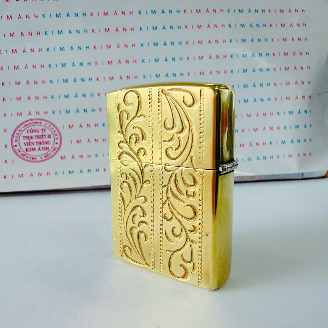 BẬT LỬA ZIPPO MỸ CHU NIÊN BRASS ĐỒNG, KHẮC ĂN MÒN HOA VĂN Ý 2 MẶT - CHU NIÊN 32-91