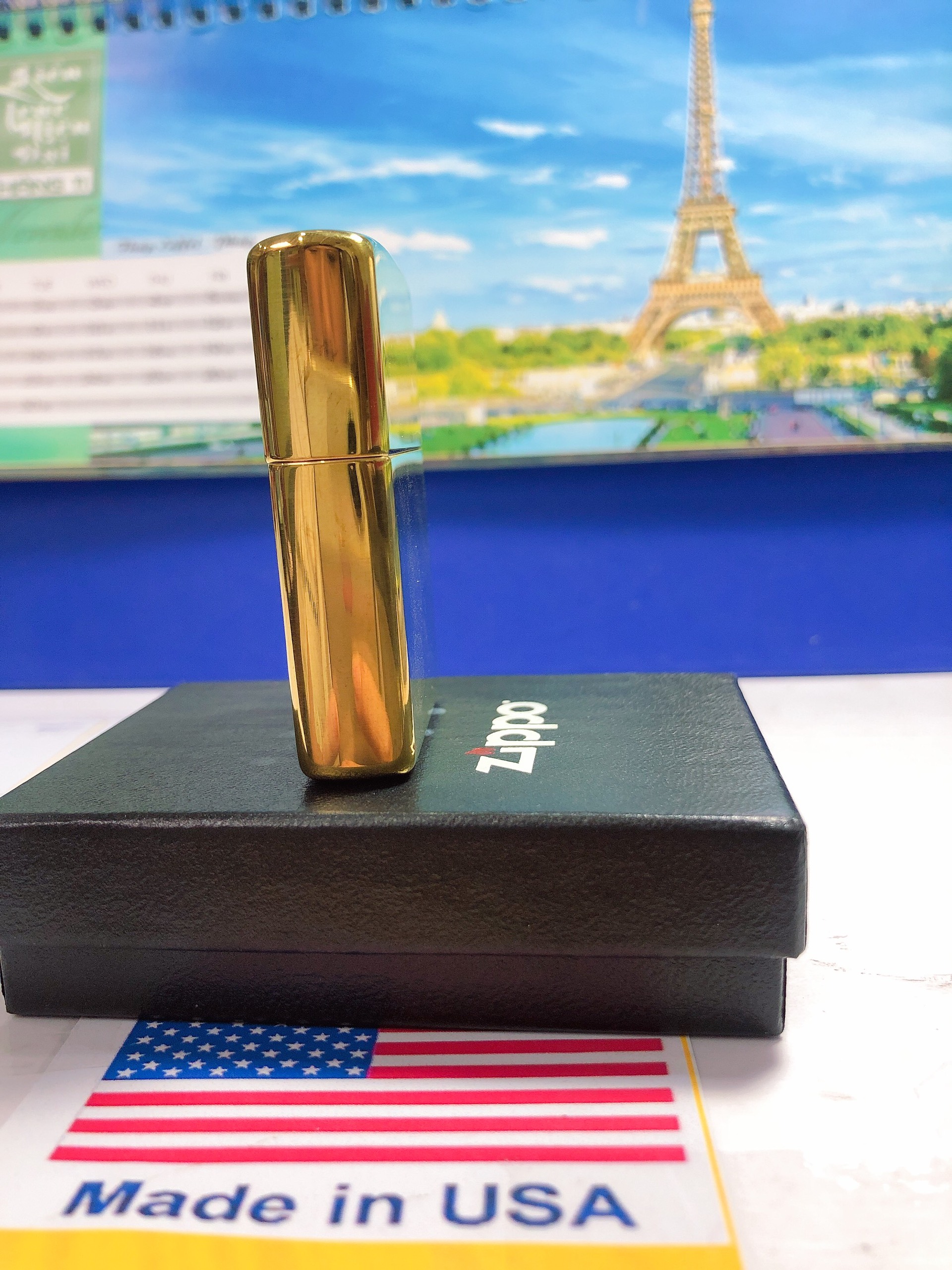 Bật lửa Zippo Mỹ High Polished Brass chủ đề Cô Gái Nhật
