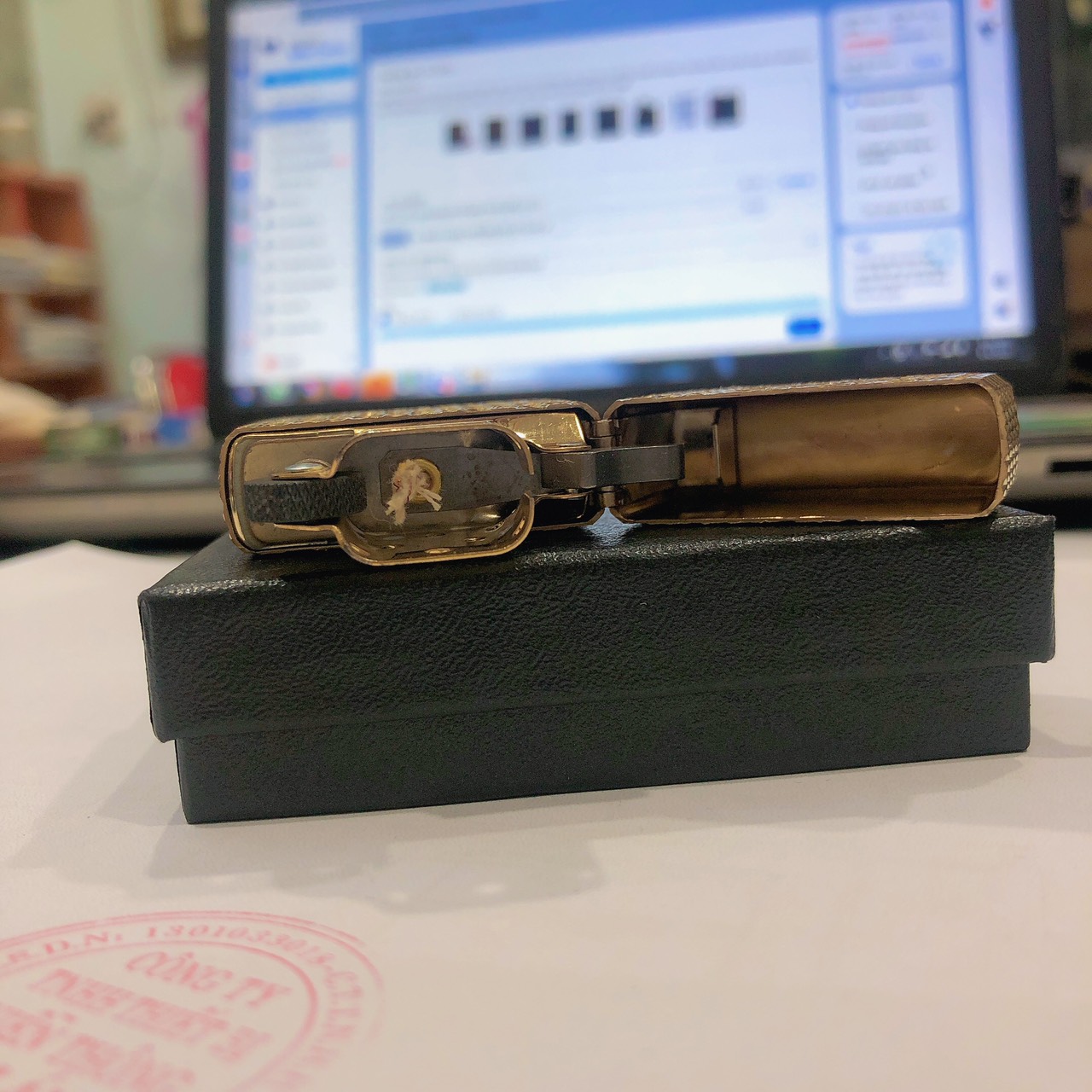 Bật lửa Zippo MỸ ARMOR BRASS gõ búa 5 mặt chủ đề Kim Tiền, Hàng chính hãng