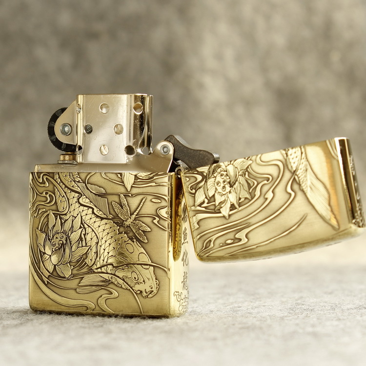 Hột quẹt, bật lửa Zippo MỸ Brass mã 204B khắc ăn mòn 5 mặt Cá Chép Hoá Rồng, Hàng chính hãng