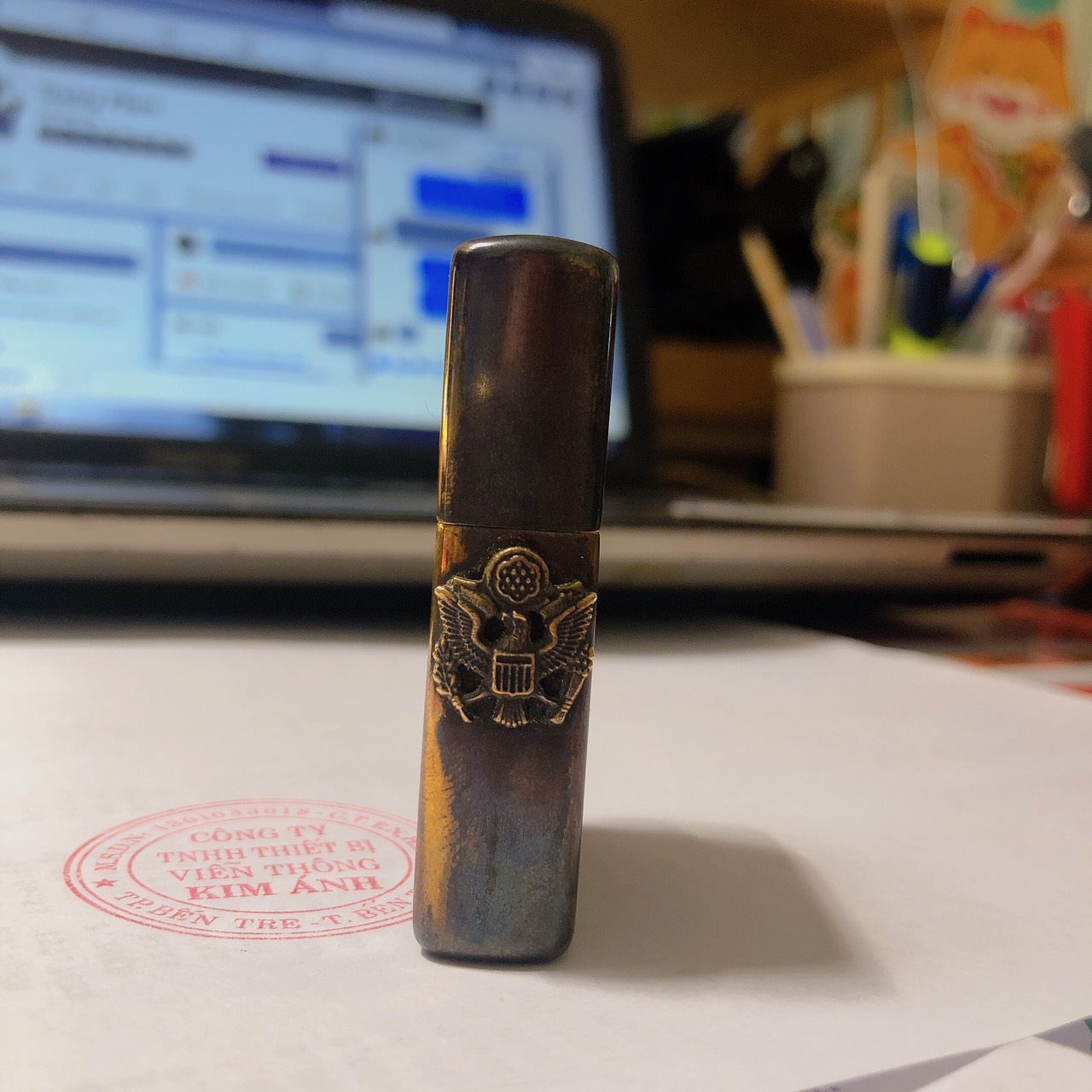 Bật lửa Zippo MỸ Brass, khắc ăn mòn các logo Quân Sự Mỹ, Hàng chính hãng