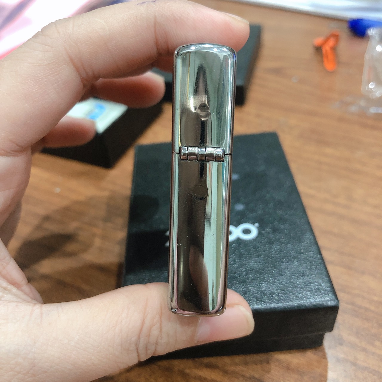 Bật lửa Zippo Mỹ chrome brushed khắc ăn mòn đổ sơn 2ND Amendment , Hàng chính hãng