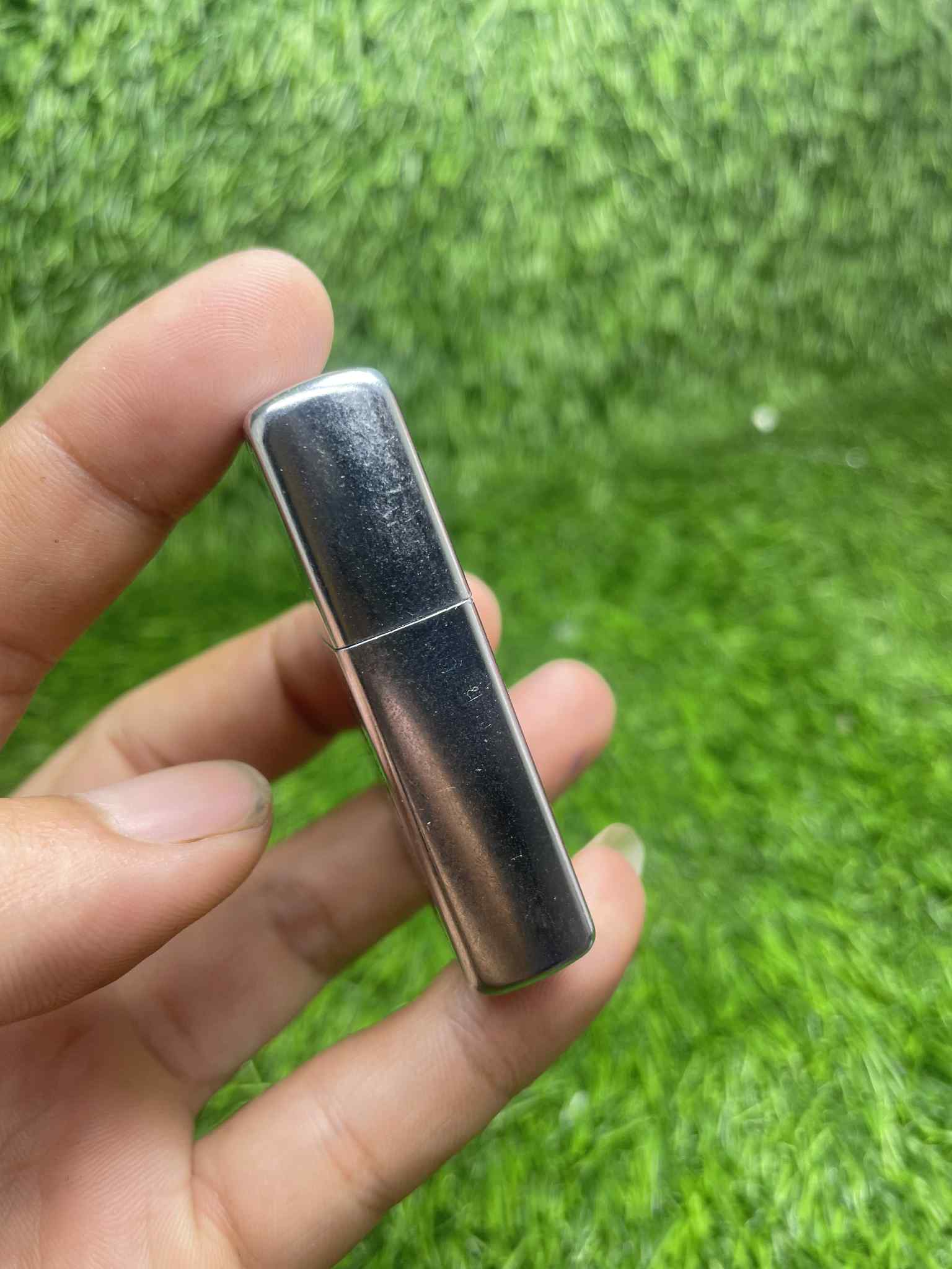 Bật lửa, hộp quẹt Zippo Mỹ chủ đề Xe lửa Street Chrome, Cam kết hàng chính hãng có giấy Hải quan gửi kèm đơn hàng