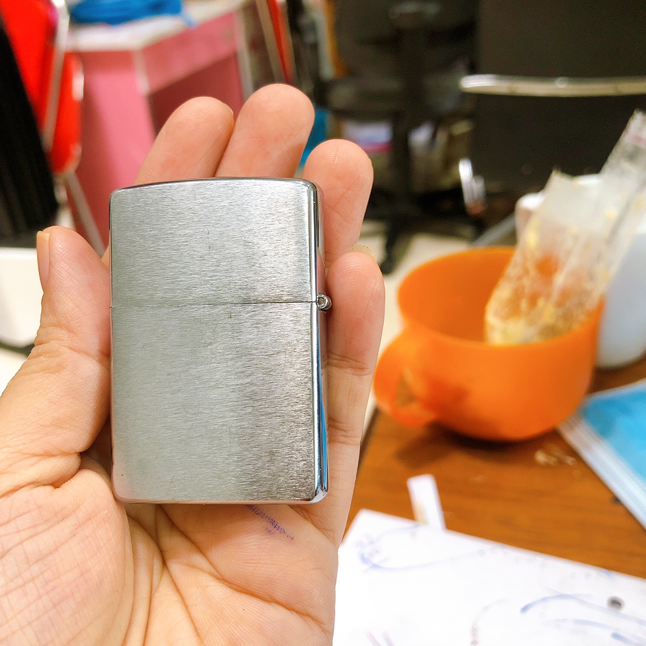 Bật lửa Zippo Mỹ Chrome xước ngang khắc ăn mòn 1932 Class U.S.A, sản xuất 1998