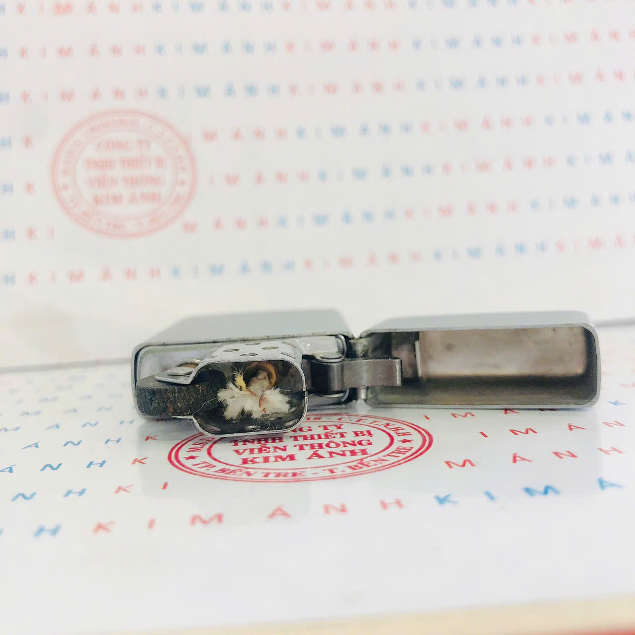 Bật Lửa Zippo Slim Mỹ SATIN Trơn Mã 1605, Cam kết hàng chính hãng có giấy Hải quan gửi kèm đơn hàng