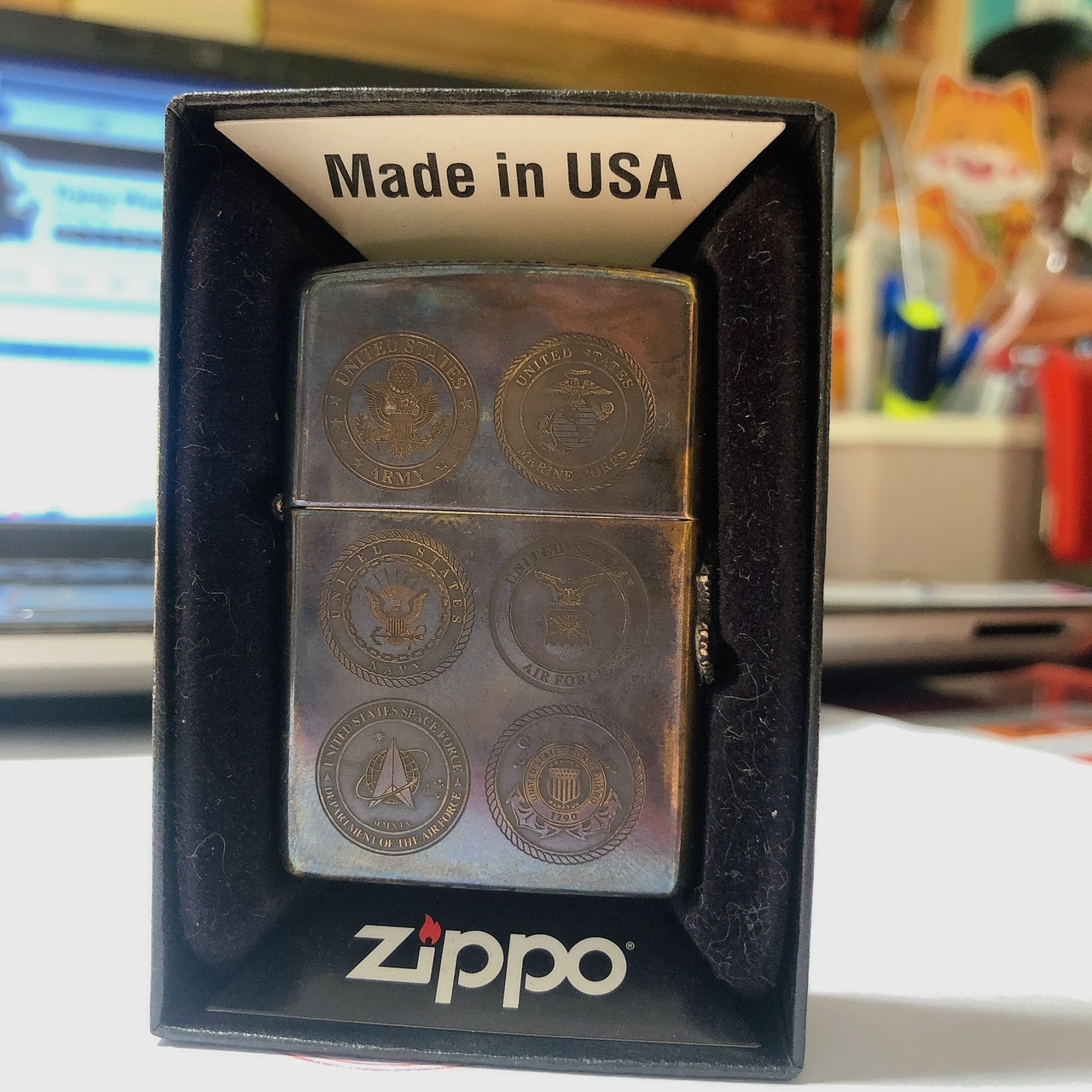Bật lửa Zippo MỸ Brass, khắc ăn mòn các logo Quân Sự Mỹ, Hàng chính hãng