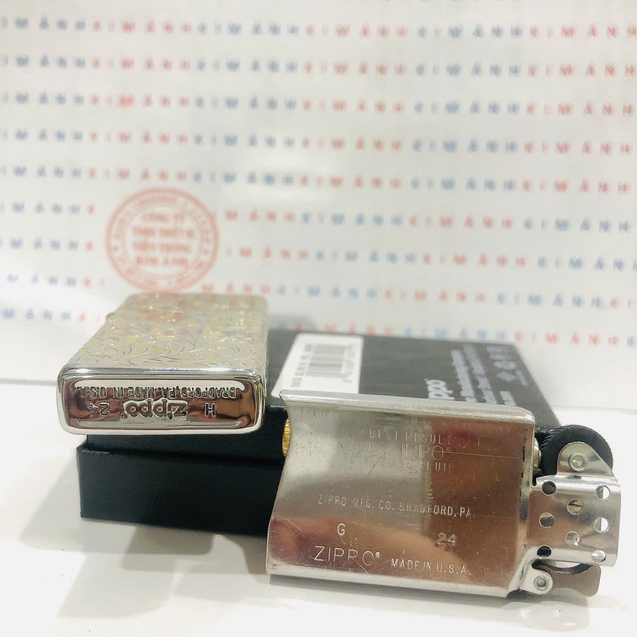 Bật lửa Zippo Slim Mỹ chủ đề Hoa văn Ý Chrom 6010, hàng chính hãng có giấy nhập khẩu gửi kèm theo đơn hàng