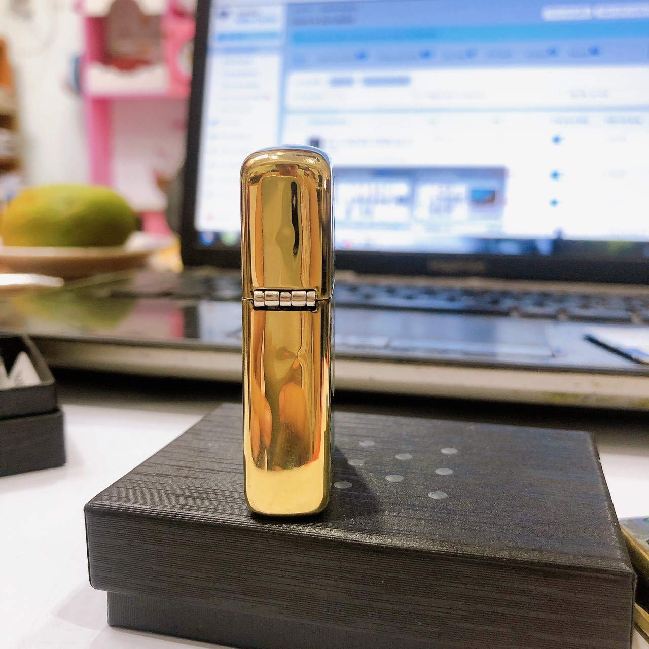 Bật lửa Zippo Brass, Armor vỏ dầy khắc chìm cẩn xà cừ mẫu la bàn, vỏ đồng ruột thép không gỉ