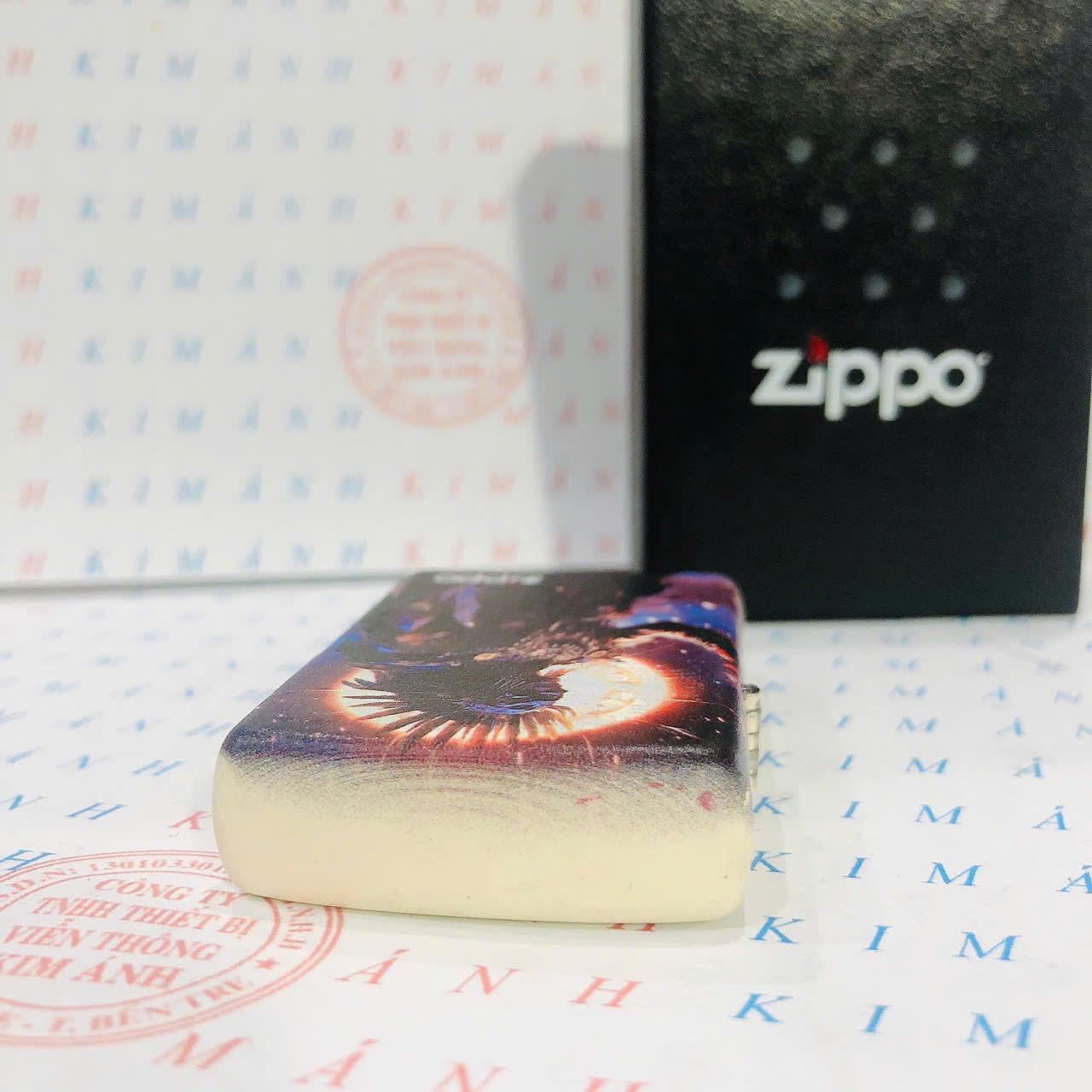 Bật lửa, hộp quẹt Zippo Mỹ, Brass phủ sơn chủ đề Thổ Dân 2, hàng chính hãng có giấy Hải Quan đi kèm