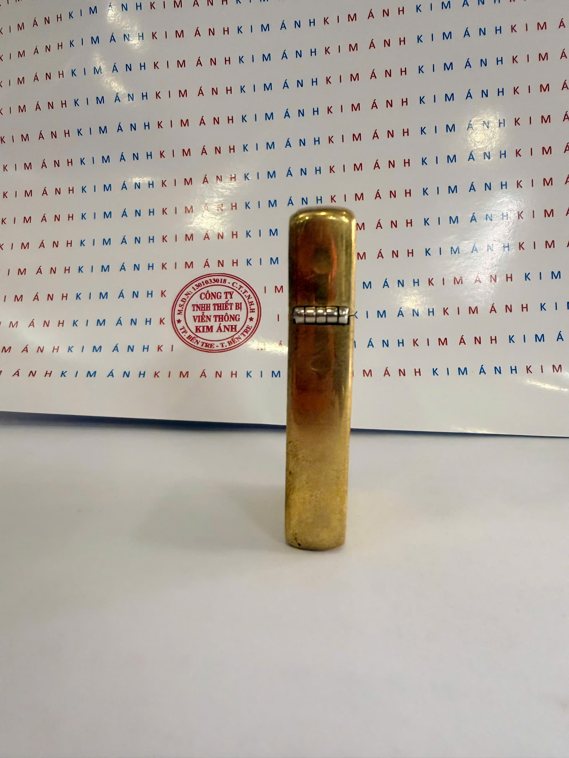 Bật lửa Zippo Slim Mỹ chủ đề Đinh Tán, hàng chính hãng có giấy Hải quan gửi kèm đơn hàng
