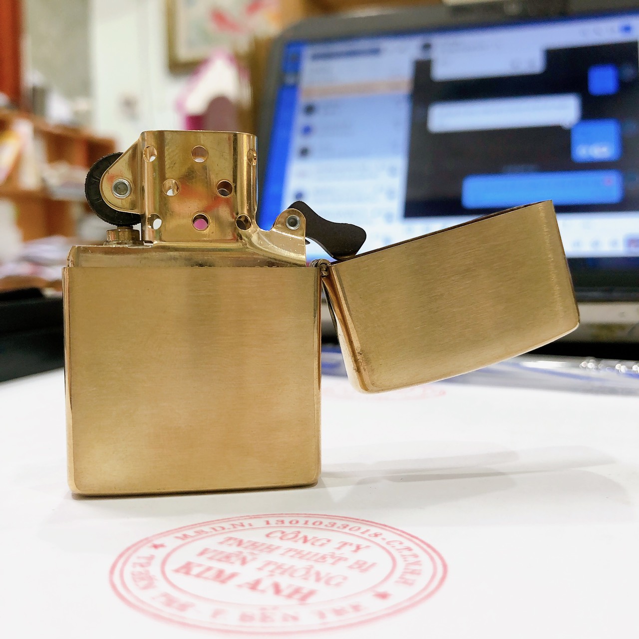 Bật lửa Zippo MỸ Brass, khắc ăn mòn chủ đề Quân Sự SEAL OF THE PRESIDENT STATES, Hàng chính hãng