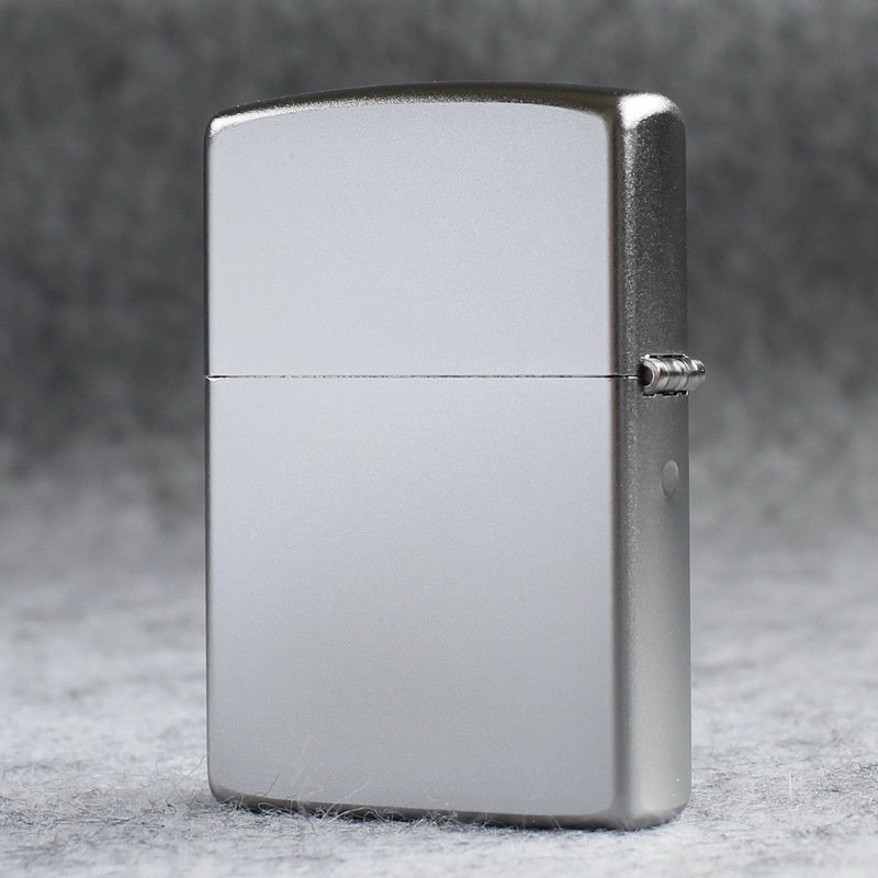 Bật lửa, hộp quẹt Zippo Mỹ Satin Chrome (mã 250) vân nhám chống trầy , hàng chính hãng  có giấy Hải Quan kèm đơn hàng