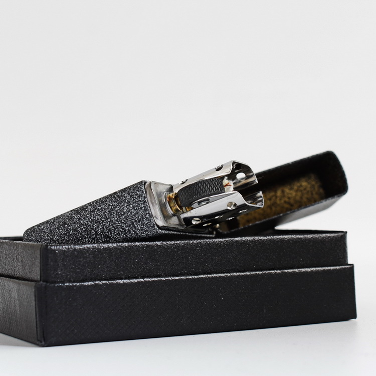 Bật lửa, hộp quẹt Zippo Mỹ đen mờ (mã 211ZL) chống trầy, hàng chính hãng do Kim Ánh nhập khẩu có giấy Hải Quan đi kèm