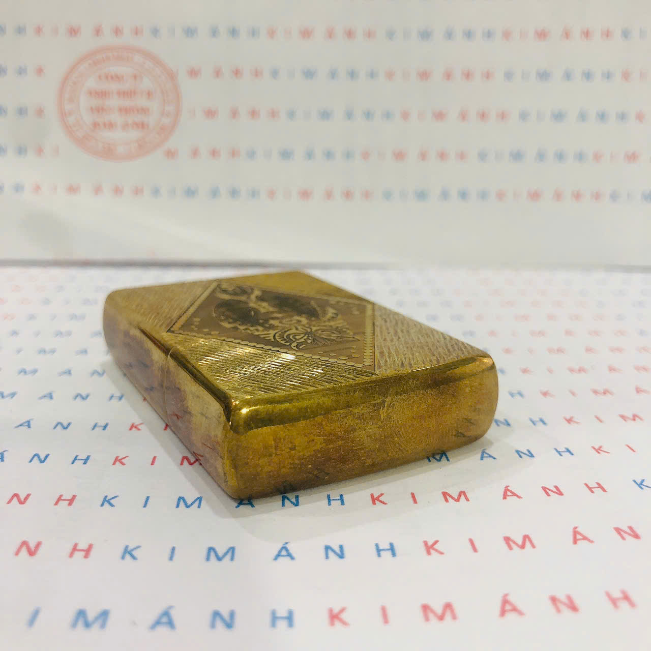 Bật lửa Zippo Mỹ chủ đề Chim Cú Mèo Brass, Cam kết hàng chính hãng có giấy Hải quan gửi kèm đơn hàng