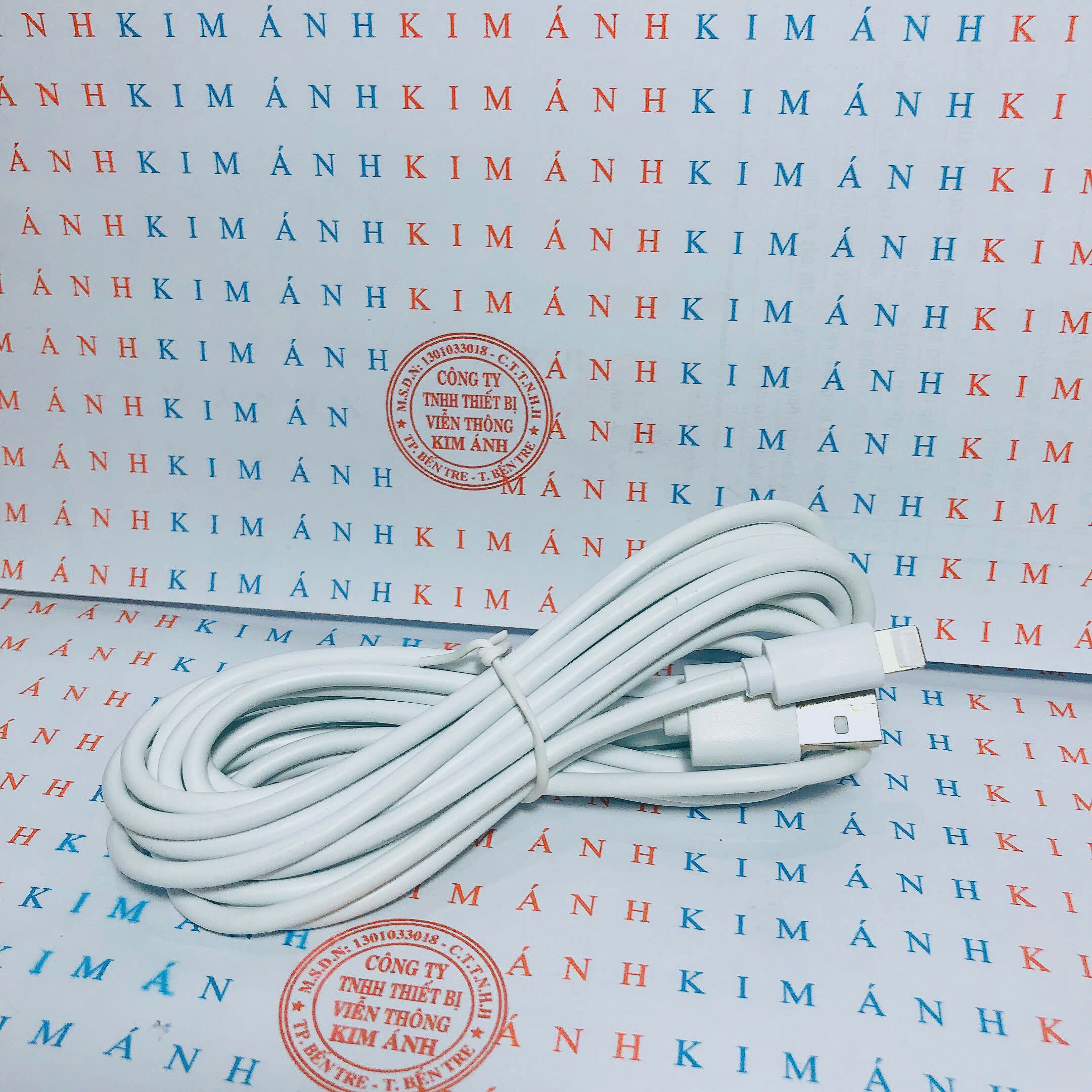 Dây sạc 3 mét dòng điện 2A, dùng cho Iphone, chân tiếp xúc đồng sạc rất nhanh vào pin, Kim Ánh bảo hành 12 tháng