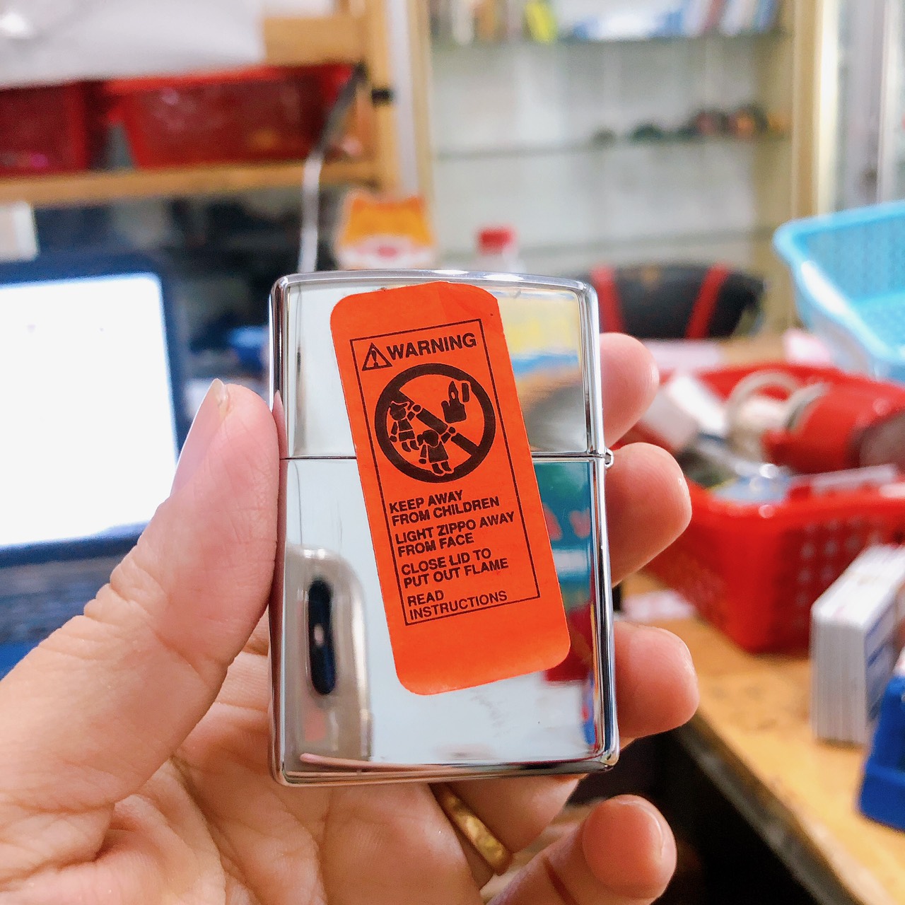 Bật lửa Zippo MỸ high polish chrome eblem đồng Australia, sản xuất 1994, Hàng chính hãng