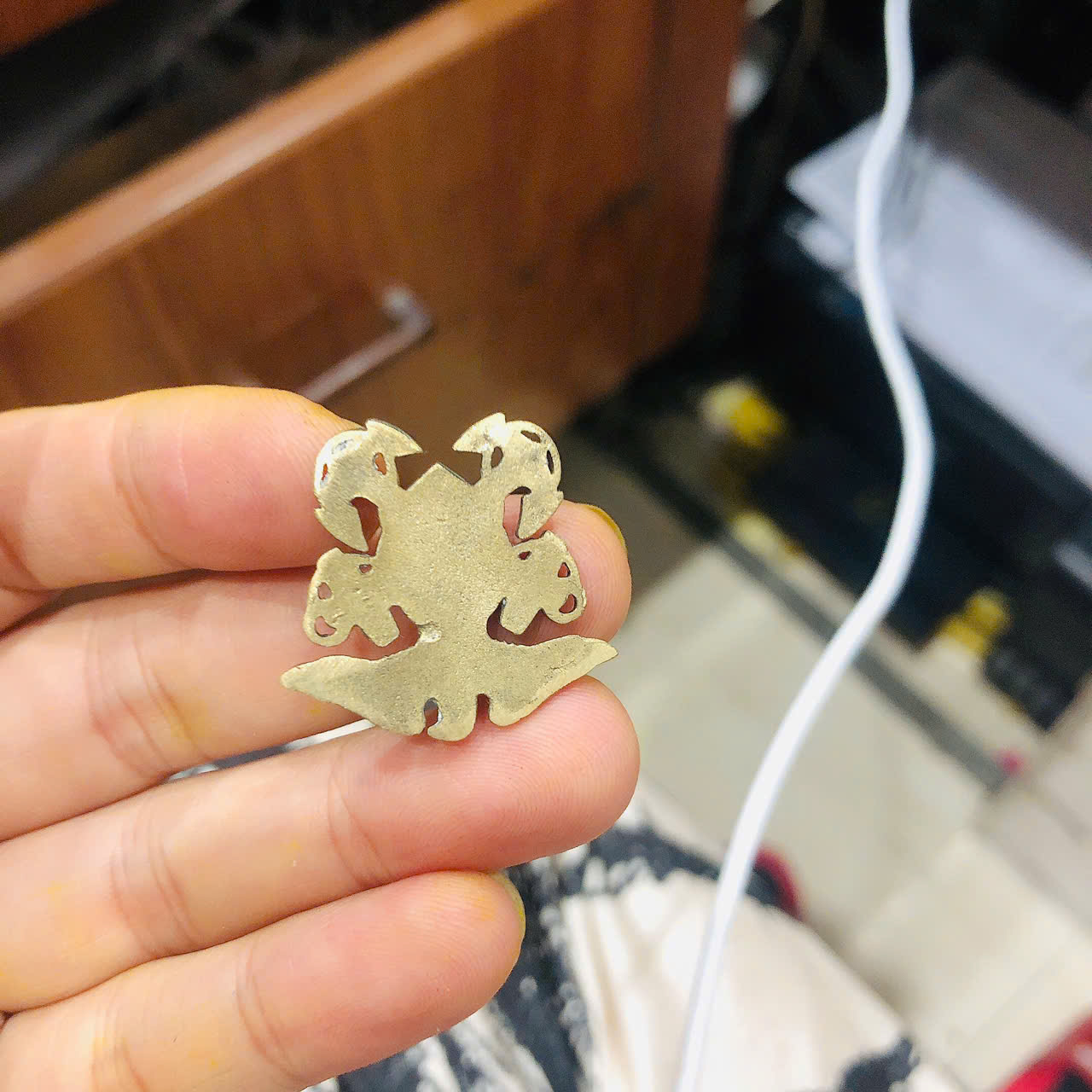 Miếng dán Eblem trang trí Zippo chủ đề U.S NaVy ( Hải Quân), chất liệu đồng thau Solid Brass, hàng chuẩn zin Mỹ