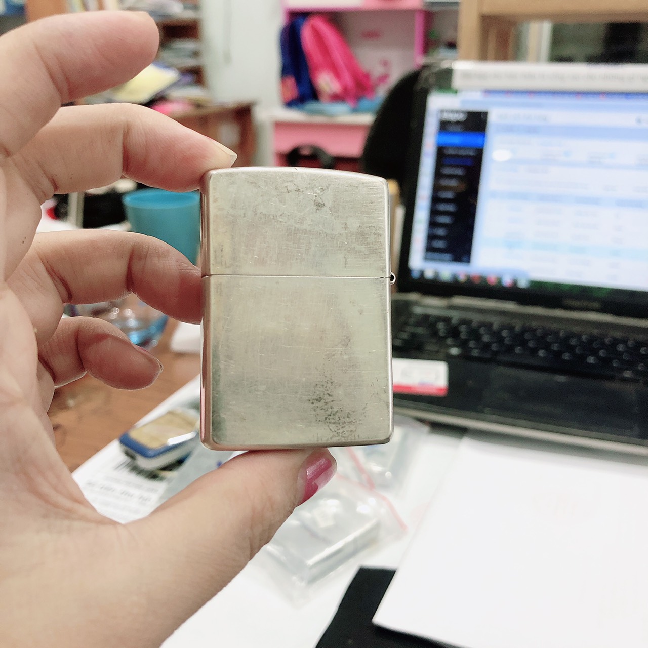 Bật lửa Zippo Mỹ Lacke Bạc, Khắc ăn mòn Full nắp bản giới hạn chủ đề ZIPPO AMERICAN CLASSIC SINCE 1932, Hàng chính hãng