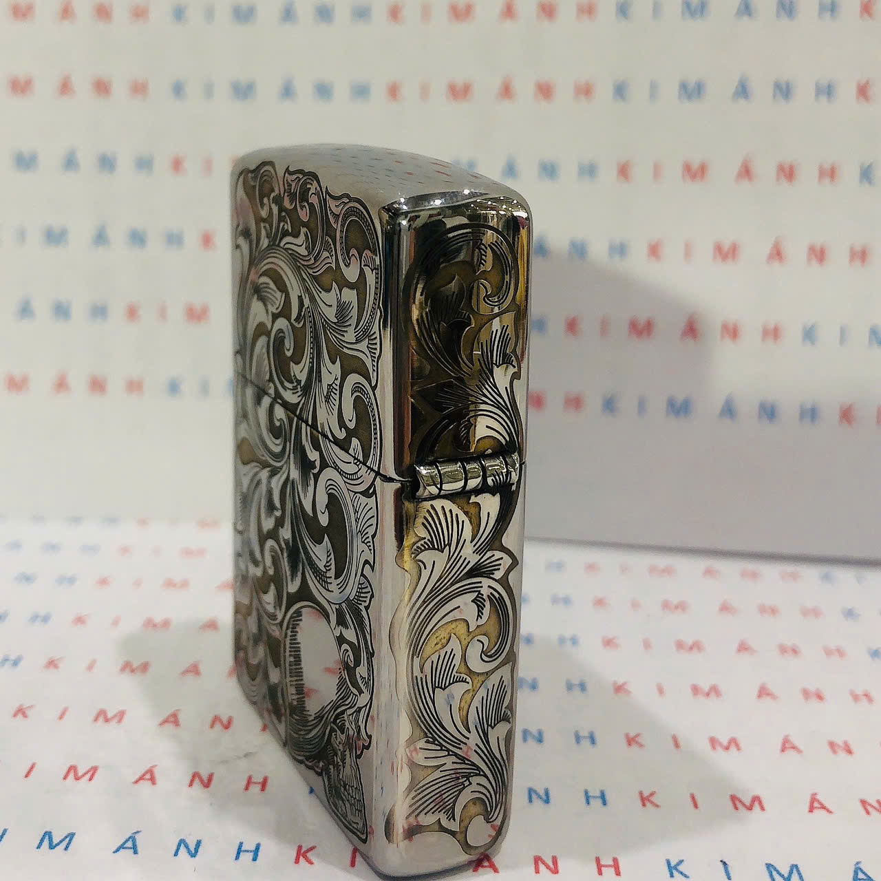 Bật lửa Zippo chủ đề Thiếu Nữ High Polish, hàng chính hãng do Kim Ánh nhập khẩu có giấy Hải Quan đi kèm